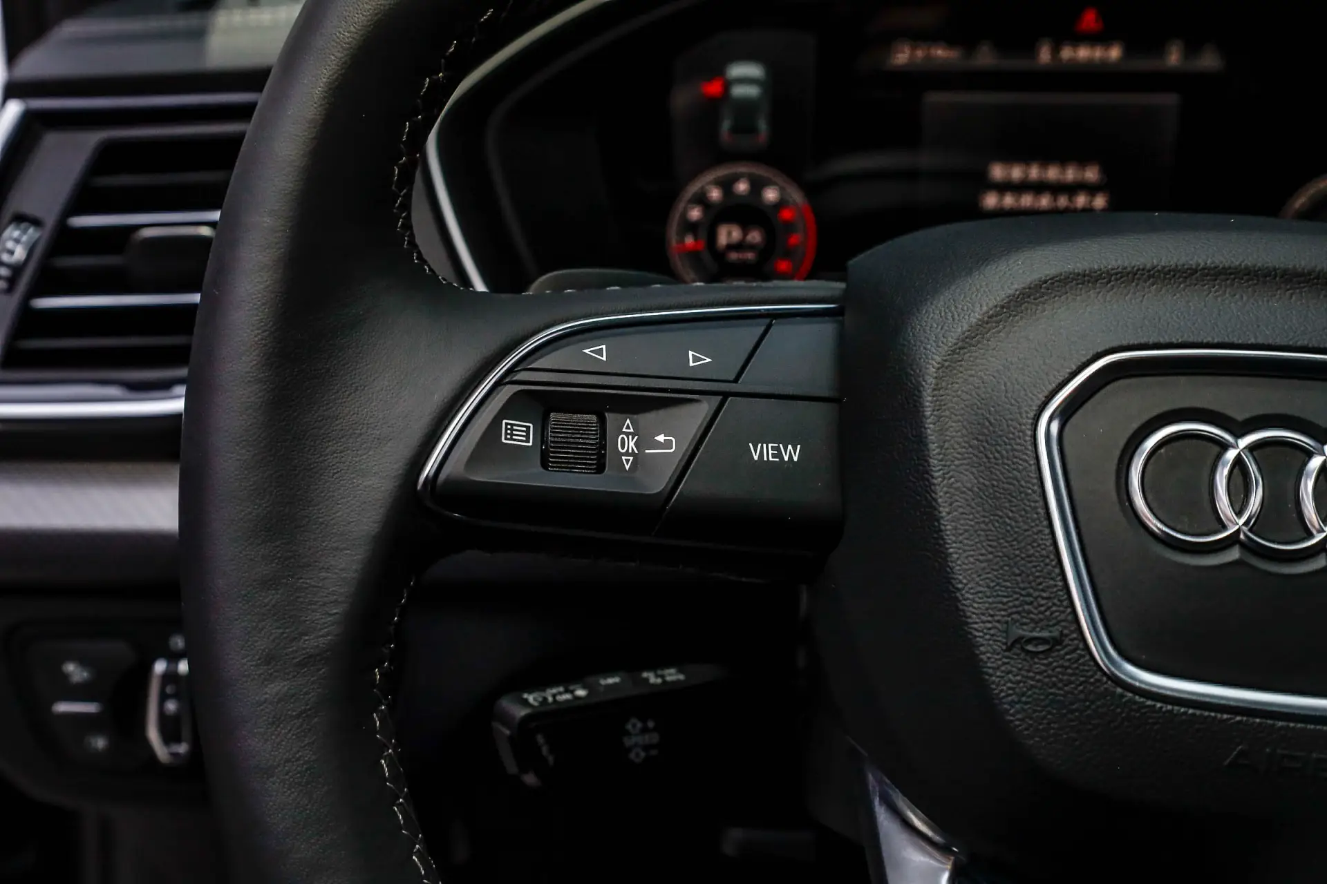 Audi Q5L 40 TFSI, 2024 26