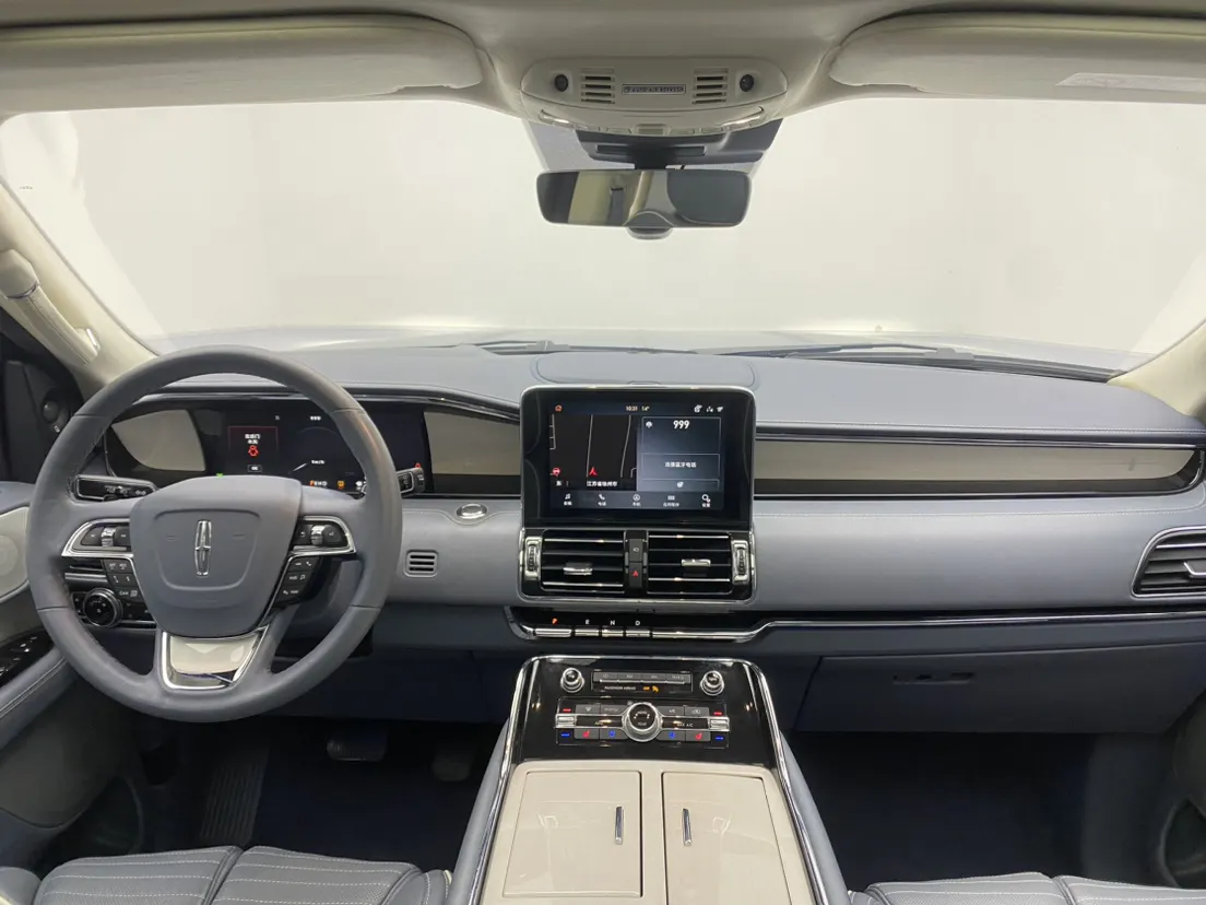 Lincoln Navigator, 2021 13