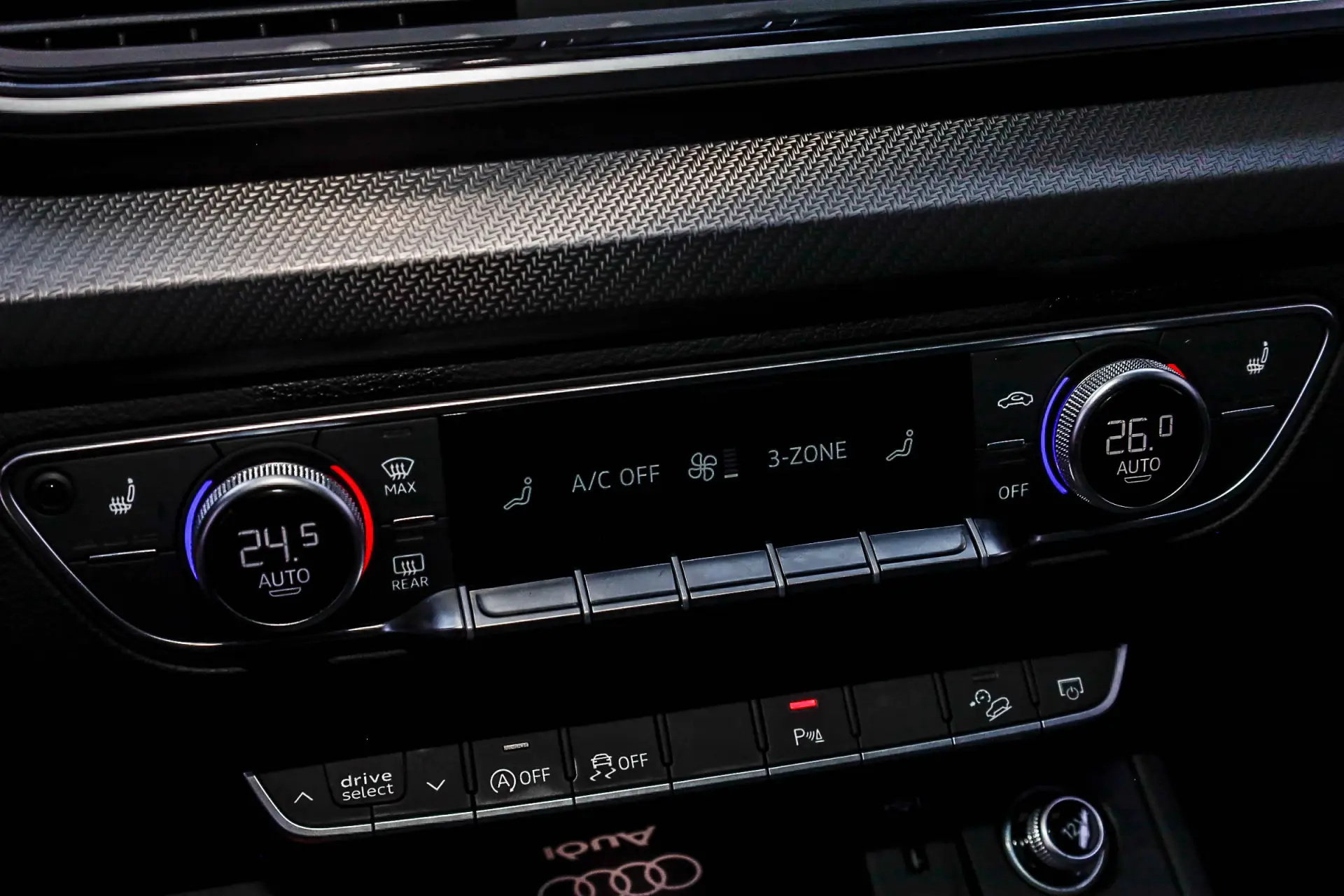 Audi Q5L 40 TFSI, 2024 23