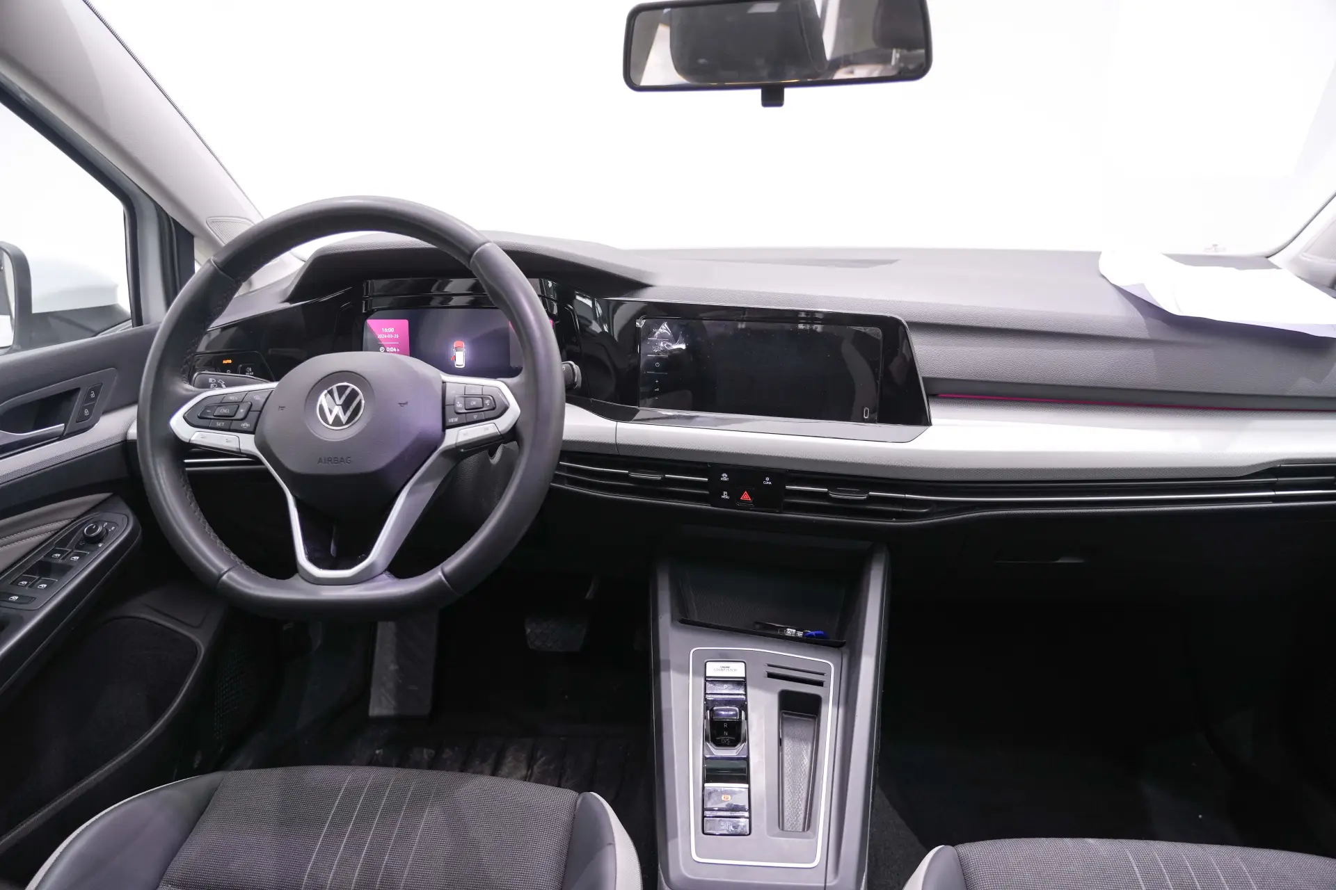 Volkswagen Golf, 2022 17