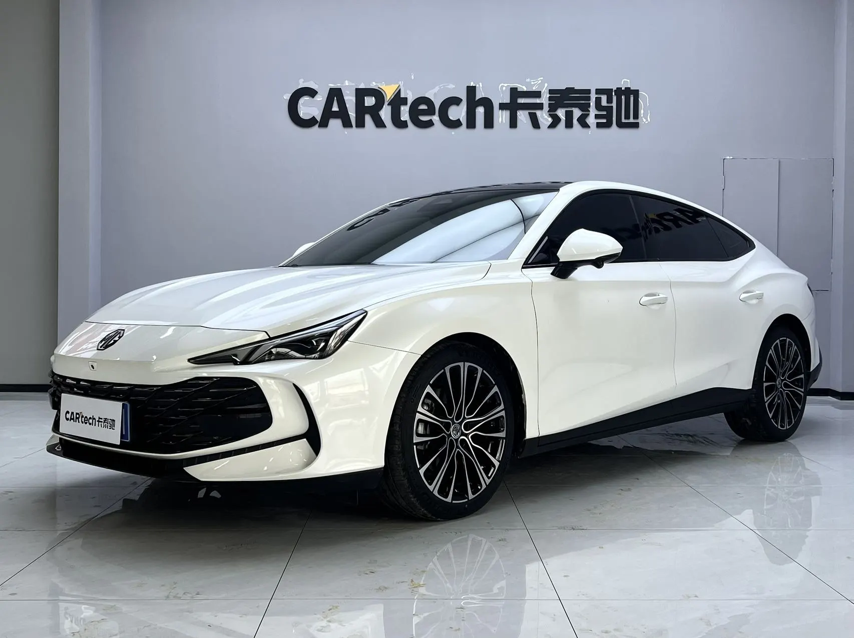 MG MG7