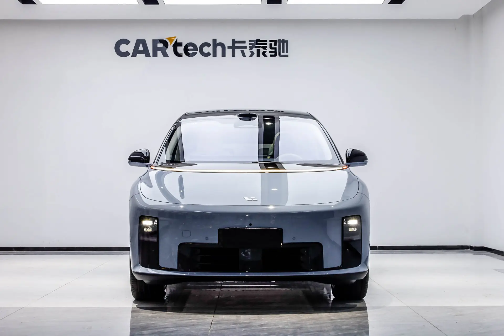 Li Auto i8, 2025 2
