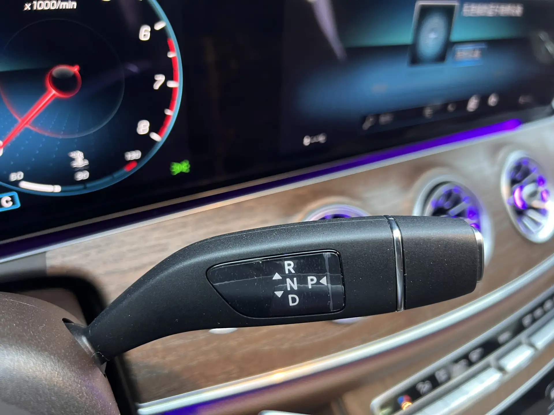 Mercedes-Benz E 300 L, 2023 24