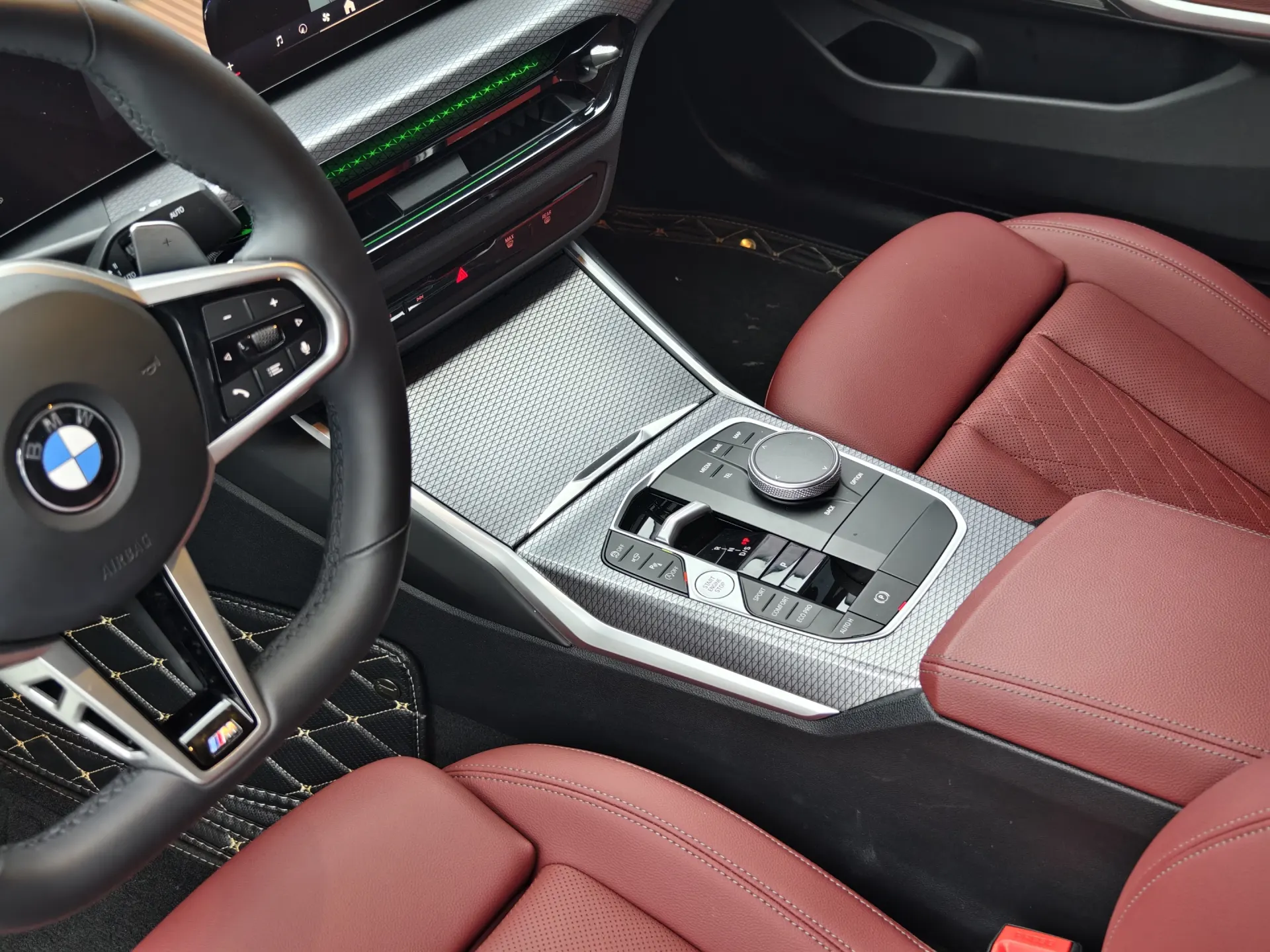 BMW 330Li, 2025 17
