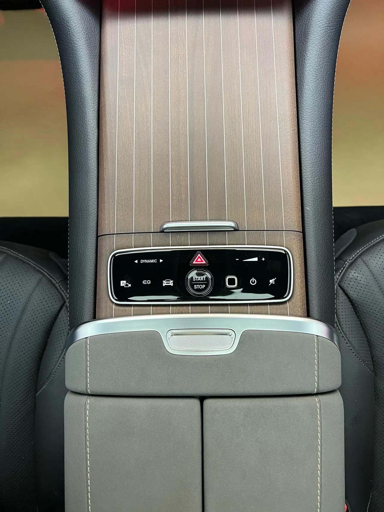 Mercedes-Benz EQS, 2025 20