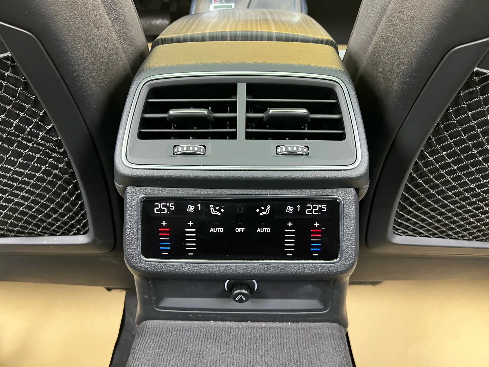 Audi A6L 45 TFSI, 2019 26
