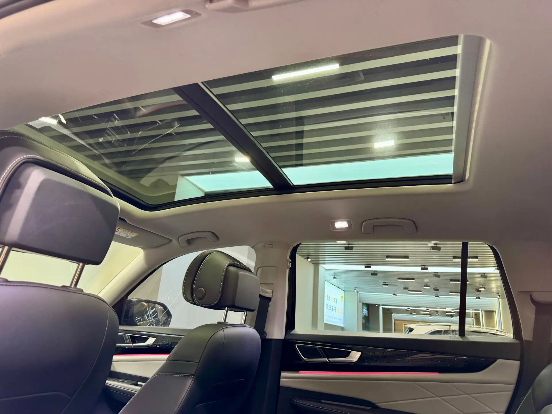 Volkswagen Teramont, 2024 28