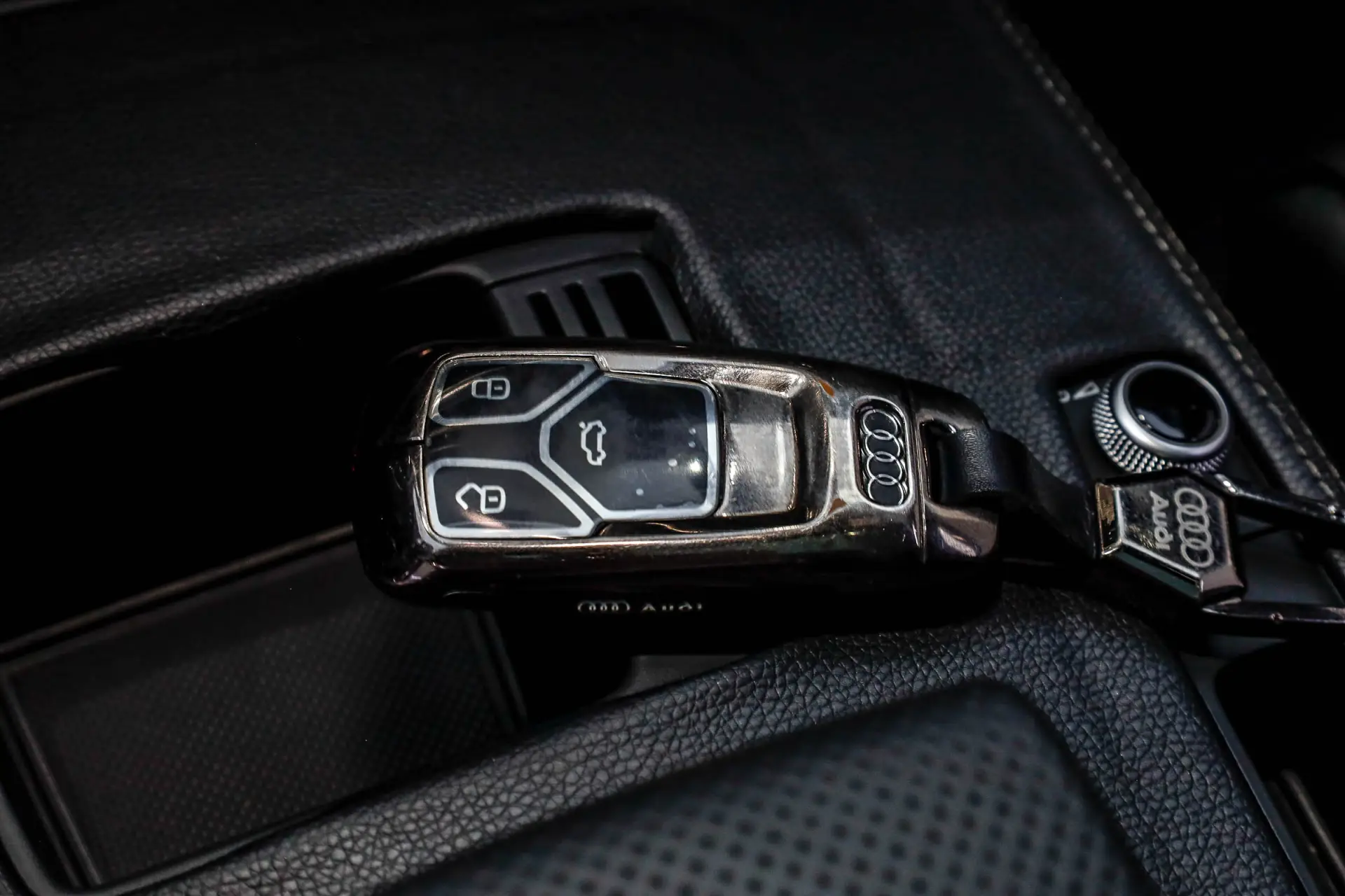 Audi Q5L 40 TFSI, 2024 22