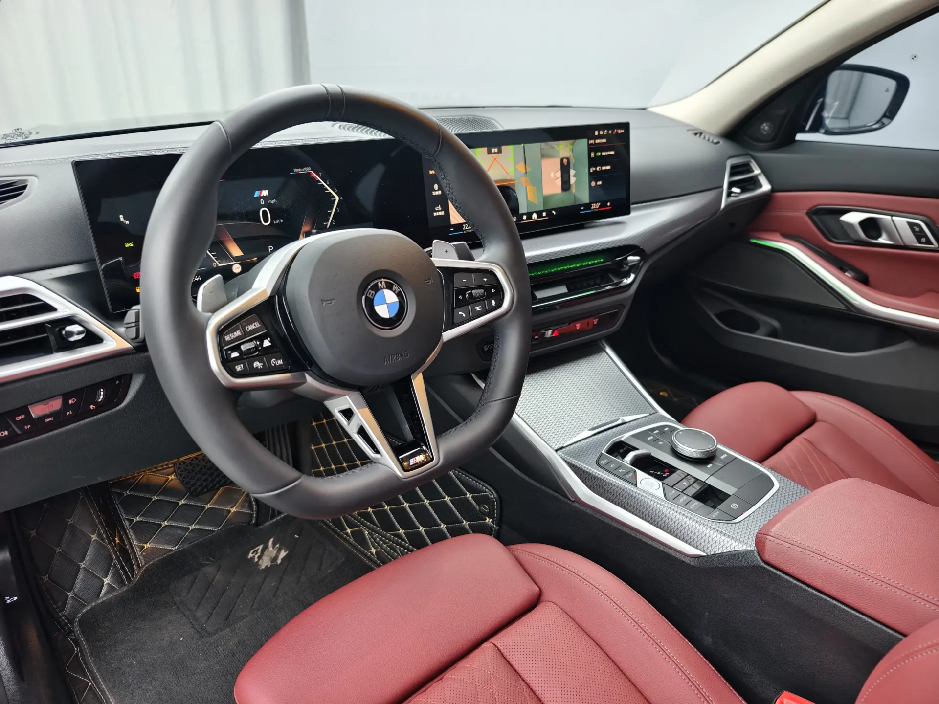 BMW 330Li, 2025 15