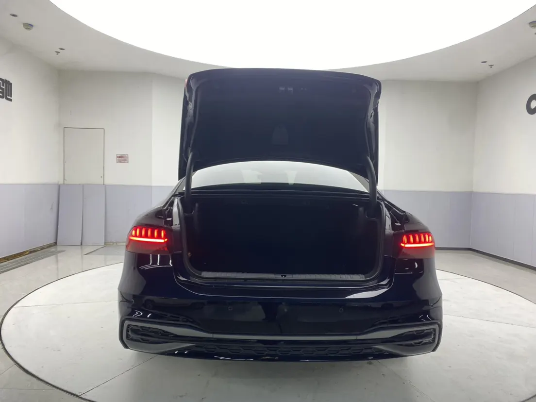 Audi A7L 45 TFSI, 2024 29