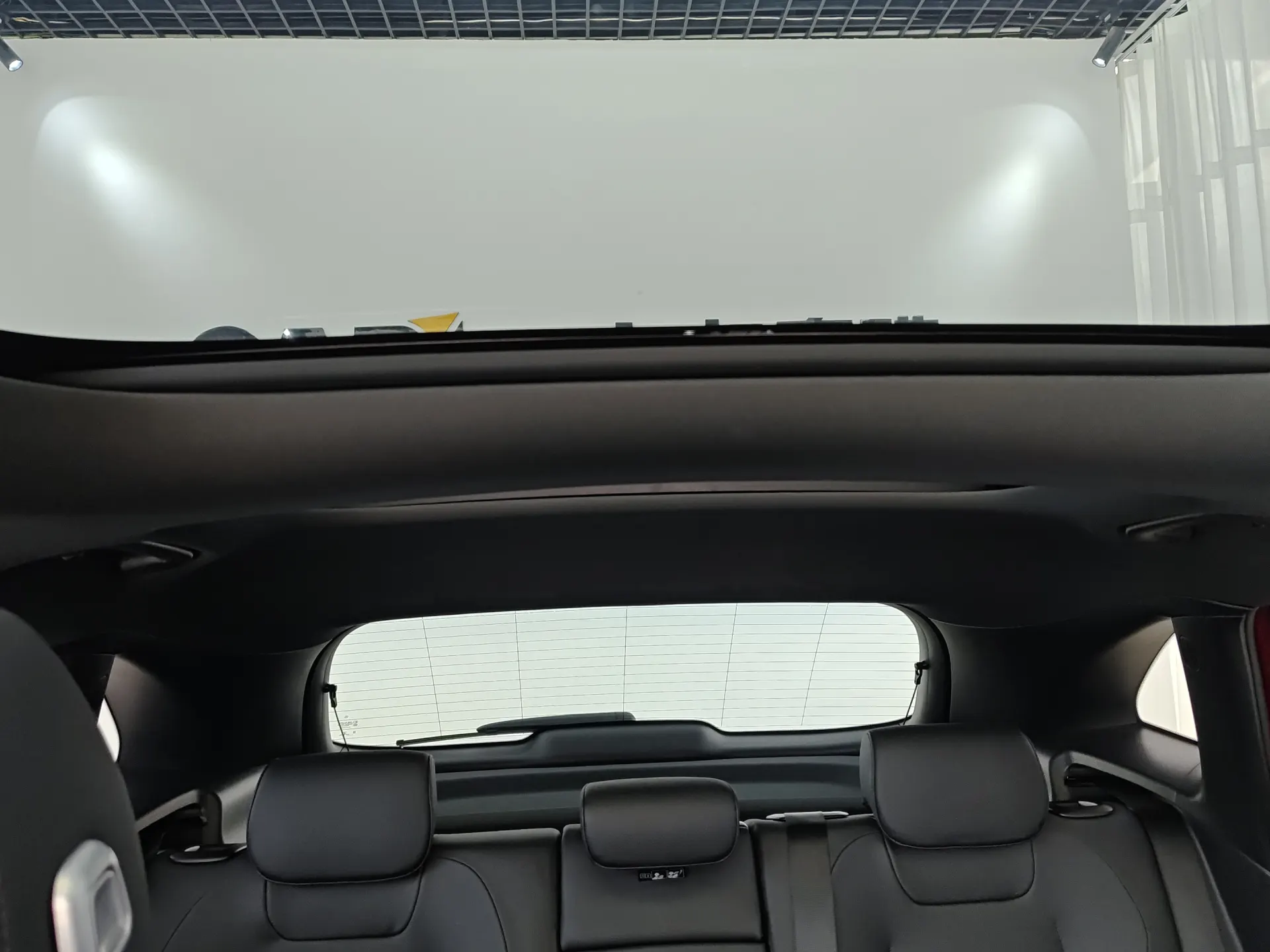 Mercedes-Benz GLA 200, 2021 10