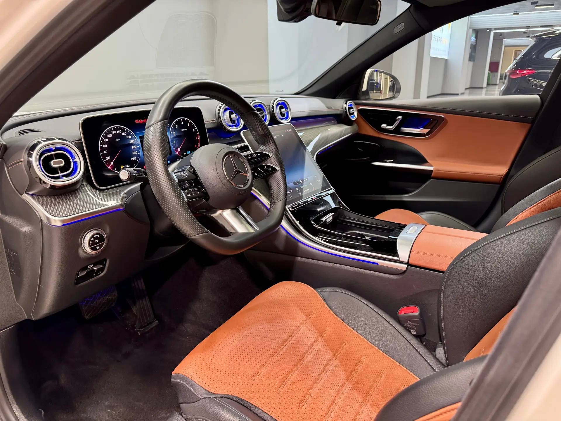 Mercedes-Benz C 200 L, 2022 14