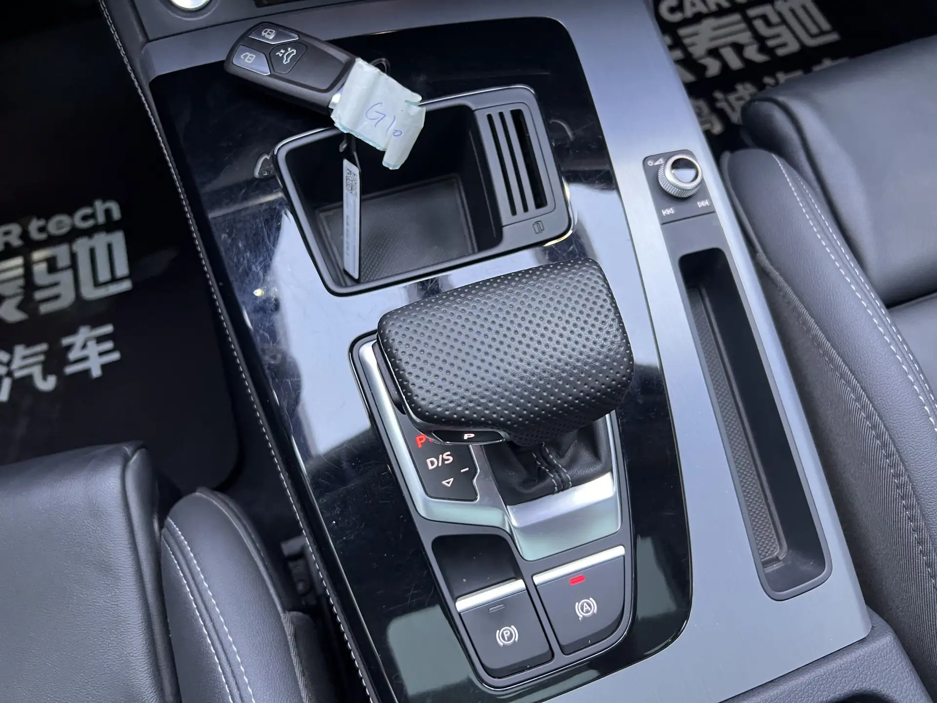 Audi Q5L 40 TFSI, 2024 21