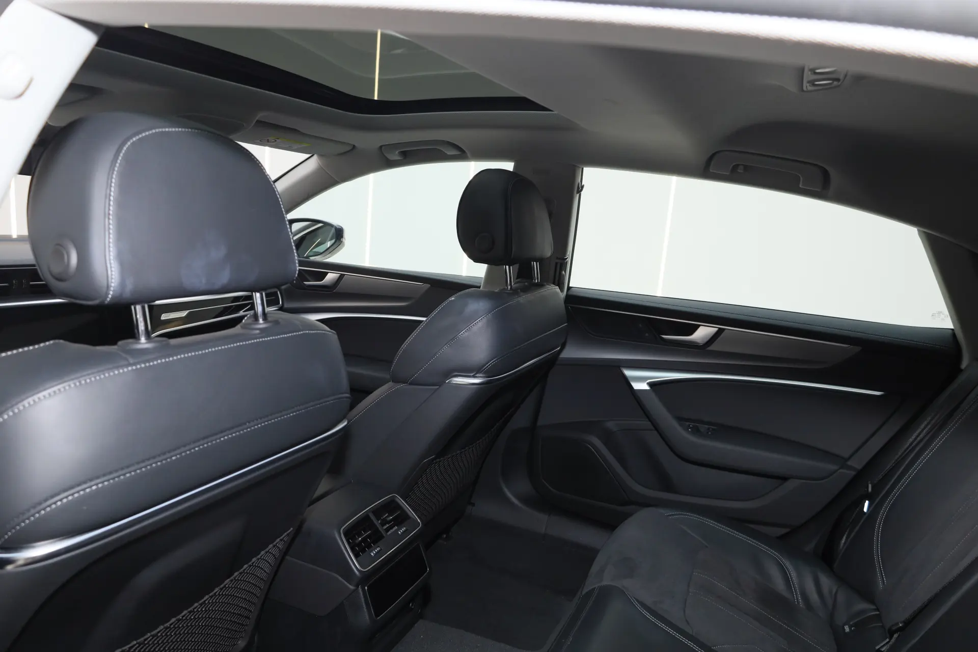 Audi A7L 45 TFSI, 2024 20