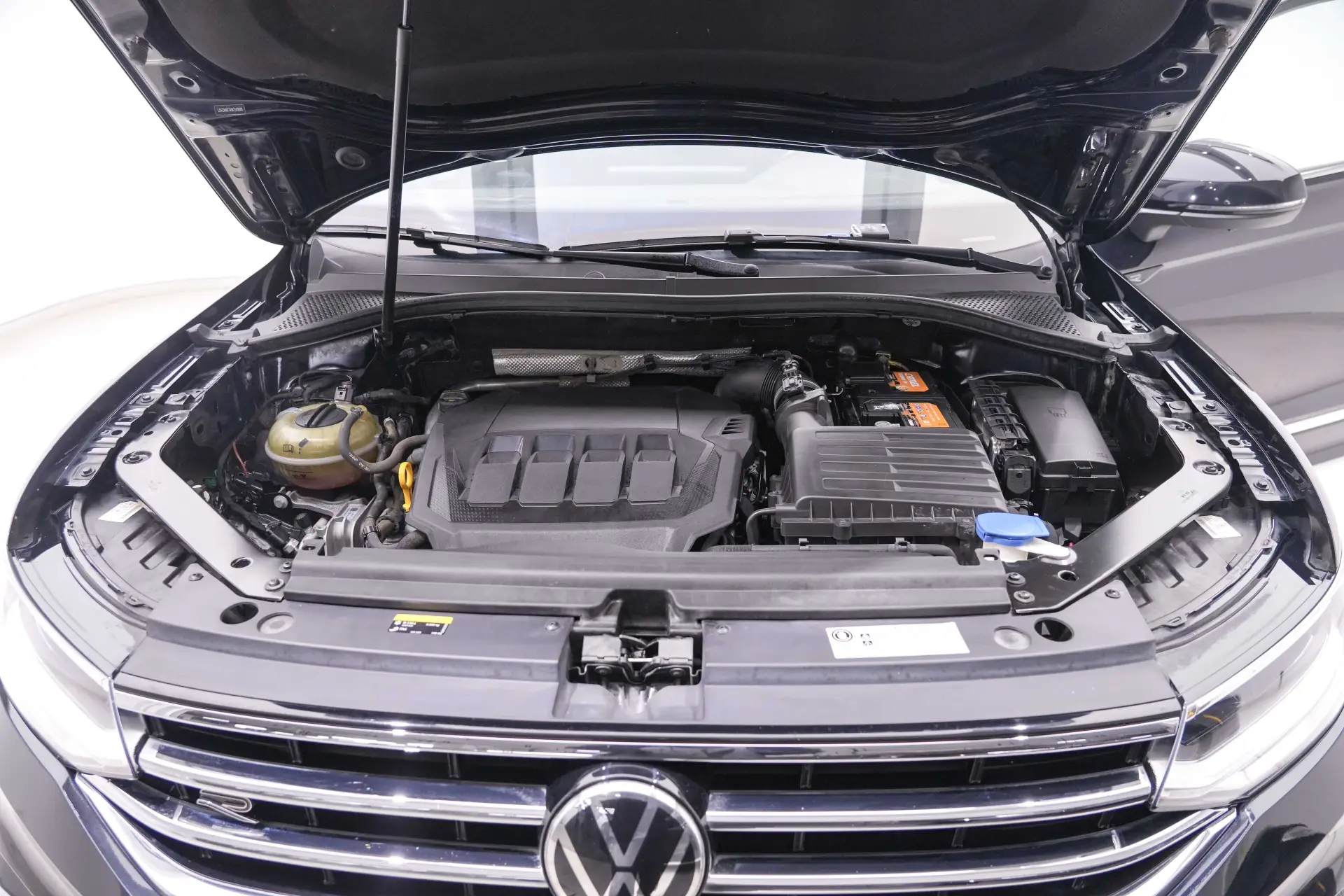 Volkswagen Tiguan L, 2022 12