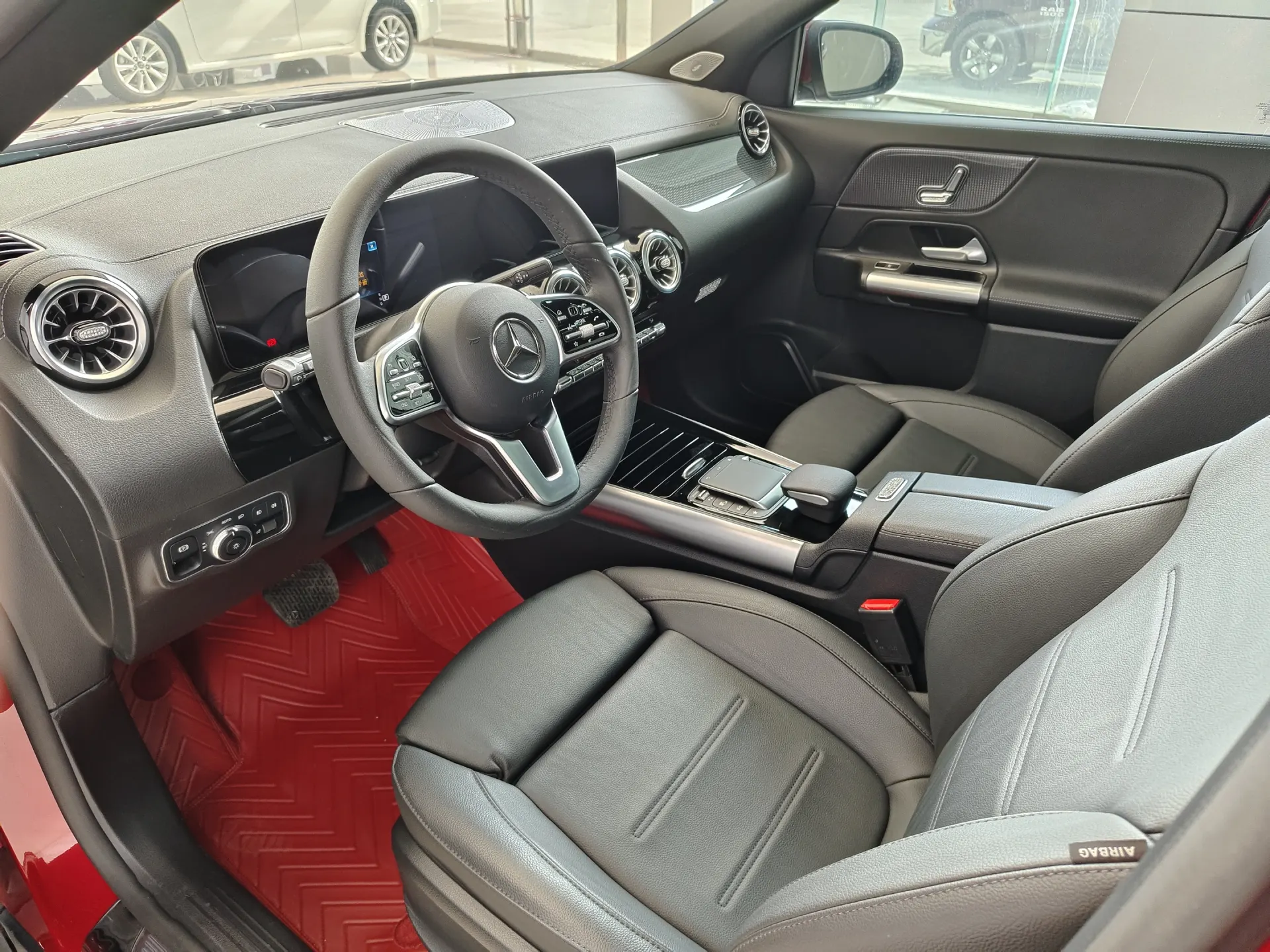 Mercedes-Benz GLA 200, 2021 15