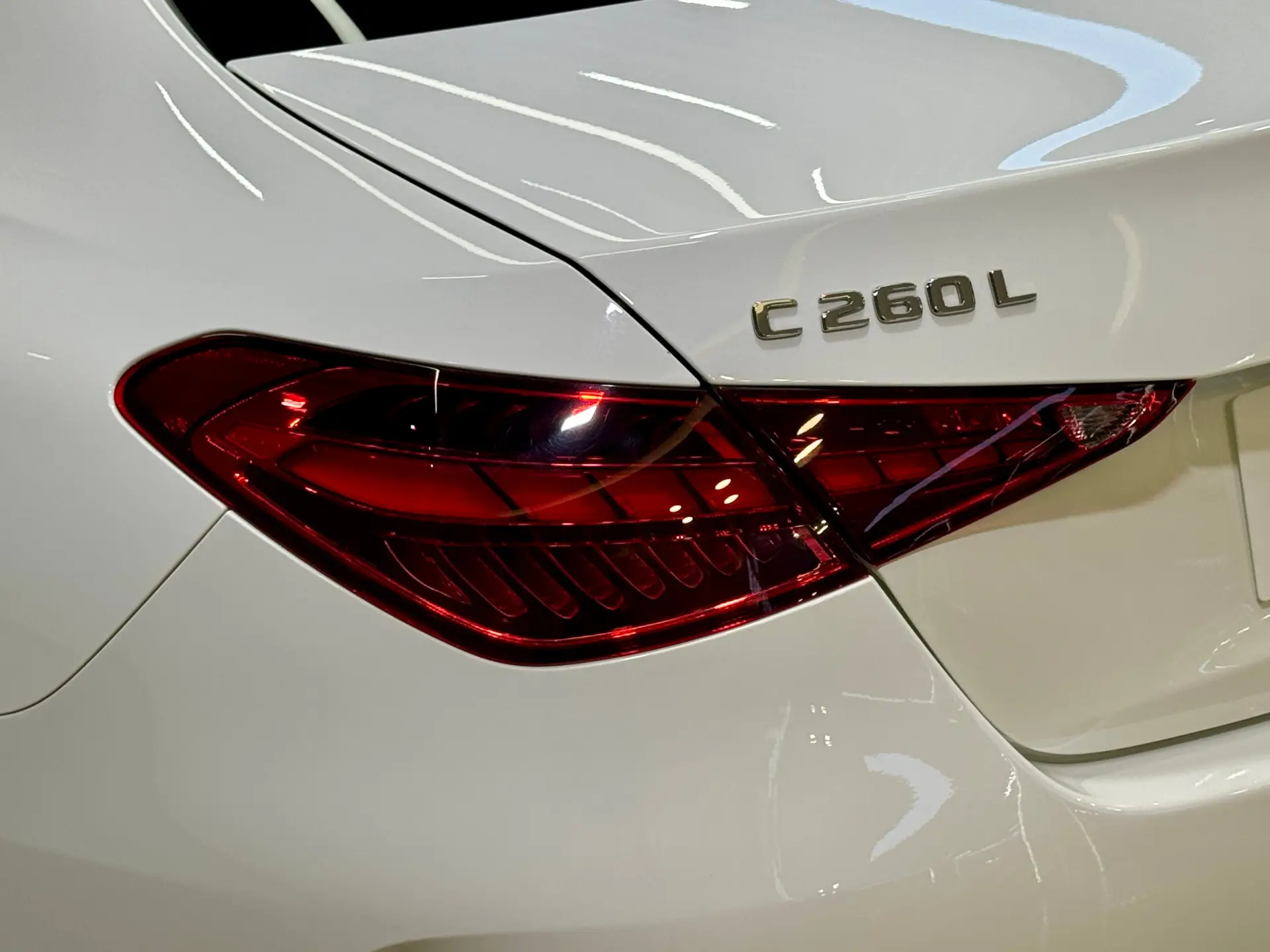 Mercedes-Benz C 260 L, 2023 11