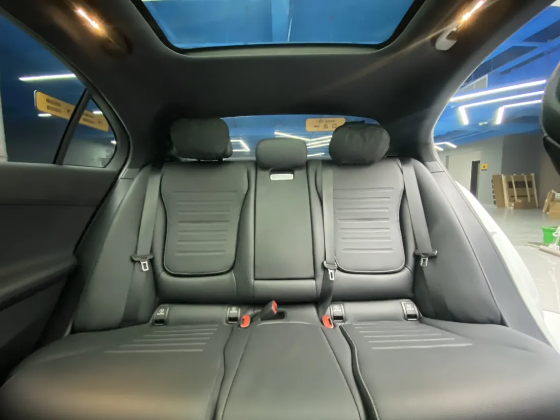 Mercedes-Benz C 260 L, 2024 31