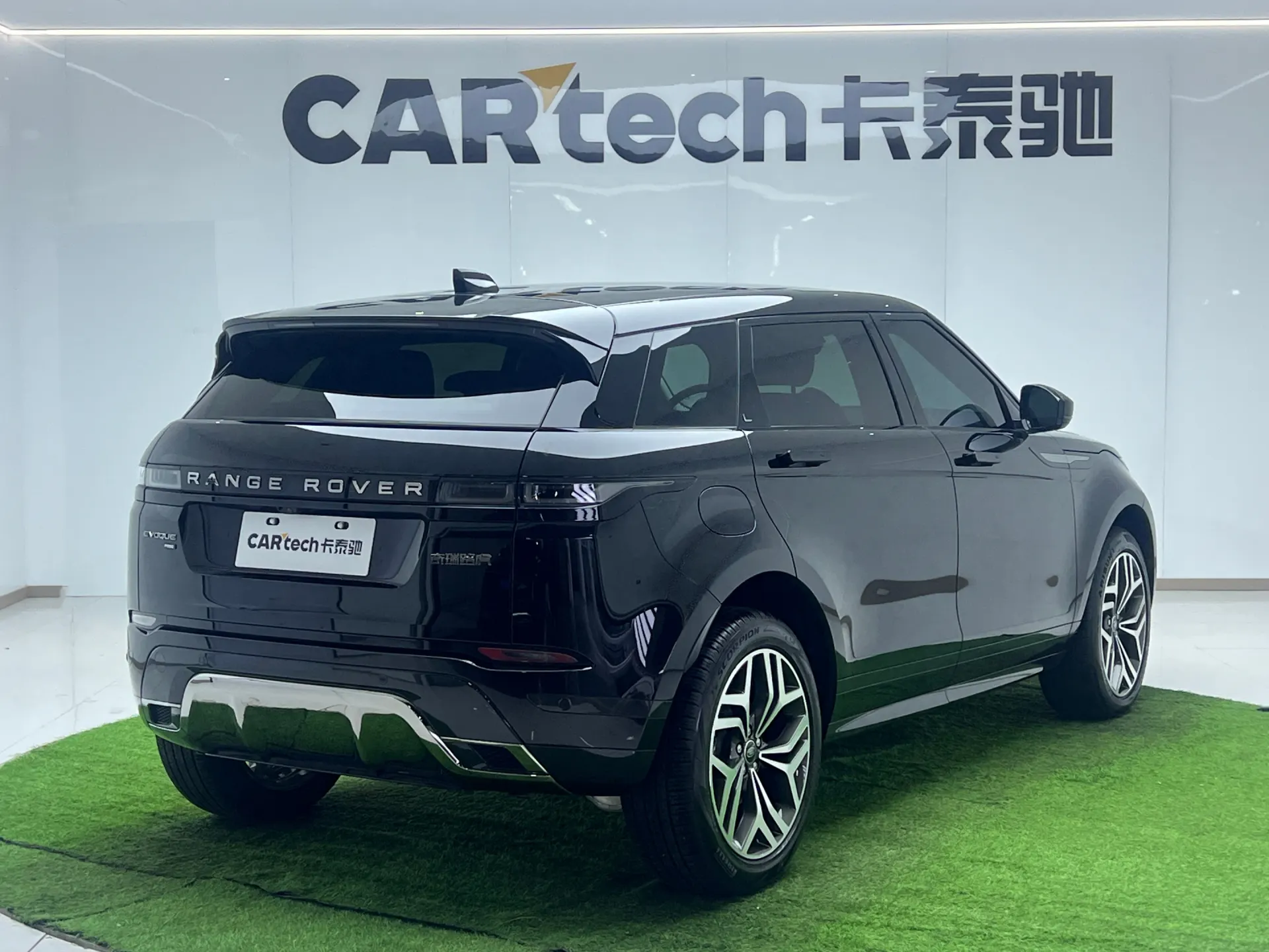Land Rover Range Rover, 2024 все фото