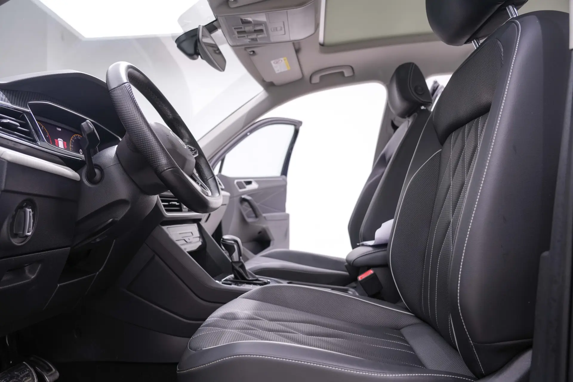 Volkswagen Tiguan L, 2022 19