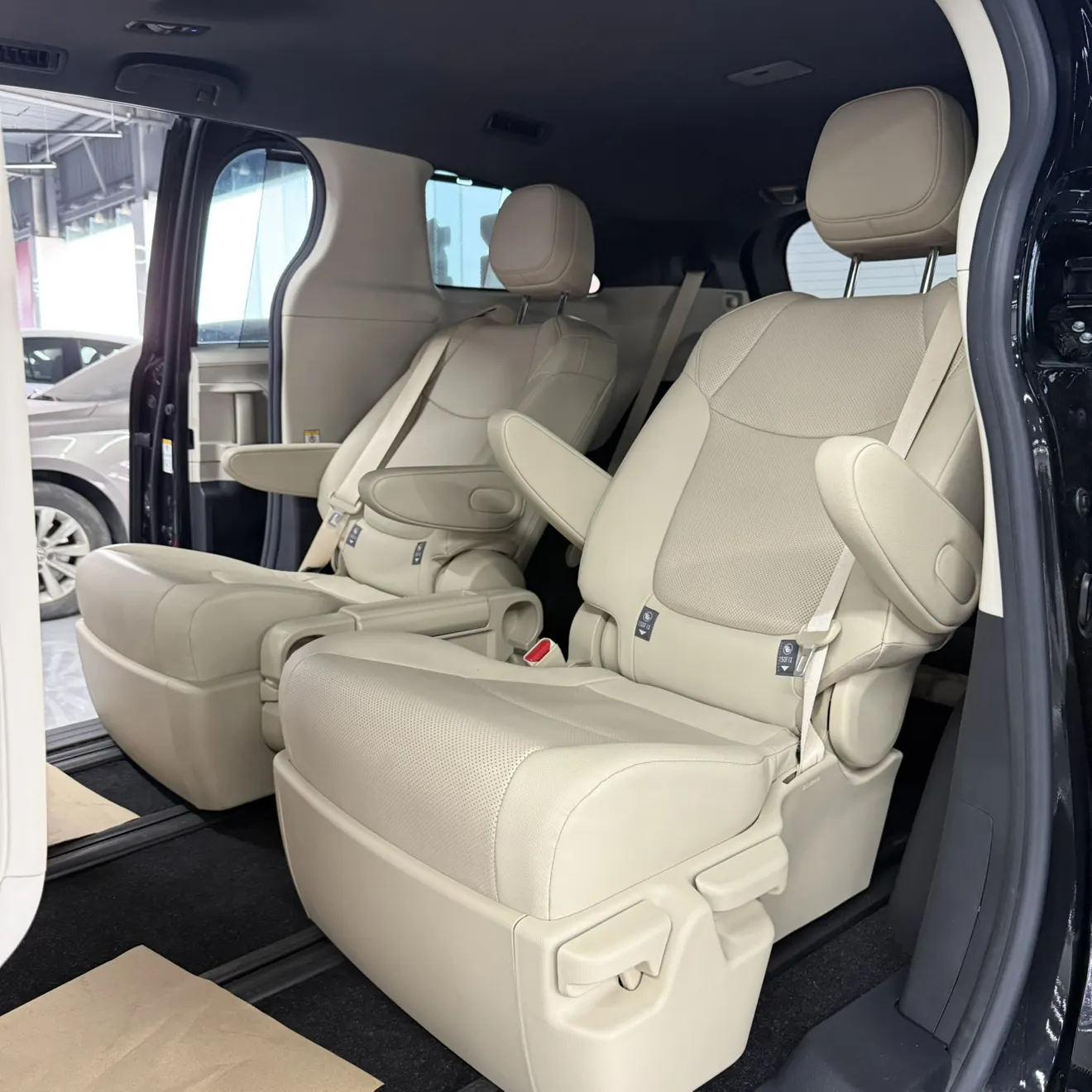Toyota Sienna, 2025 20