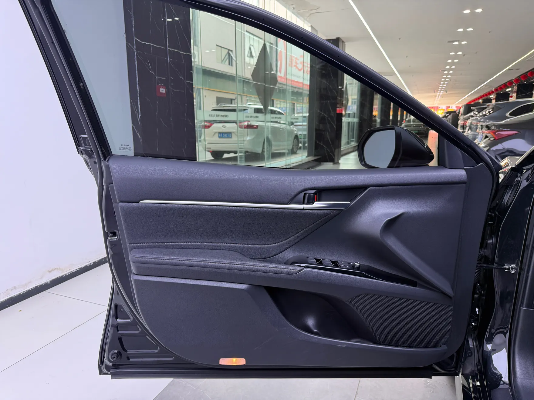 Toyota Camry, 2023 17