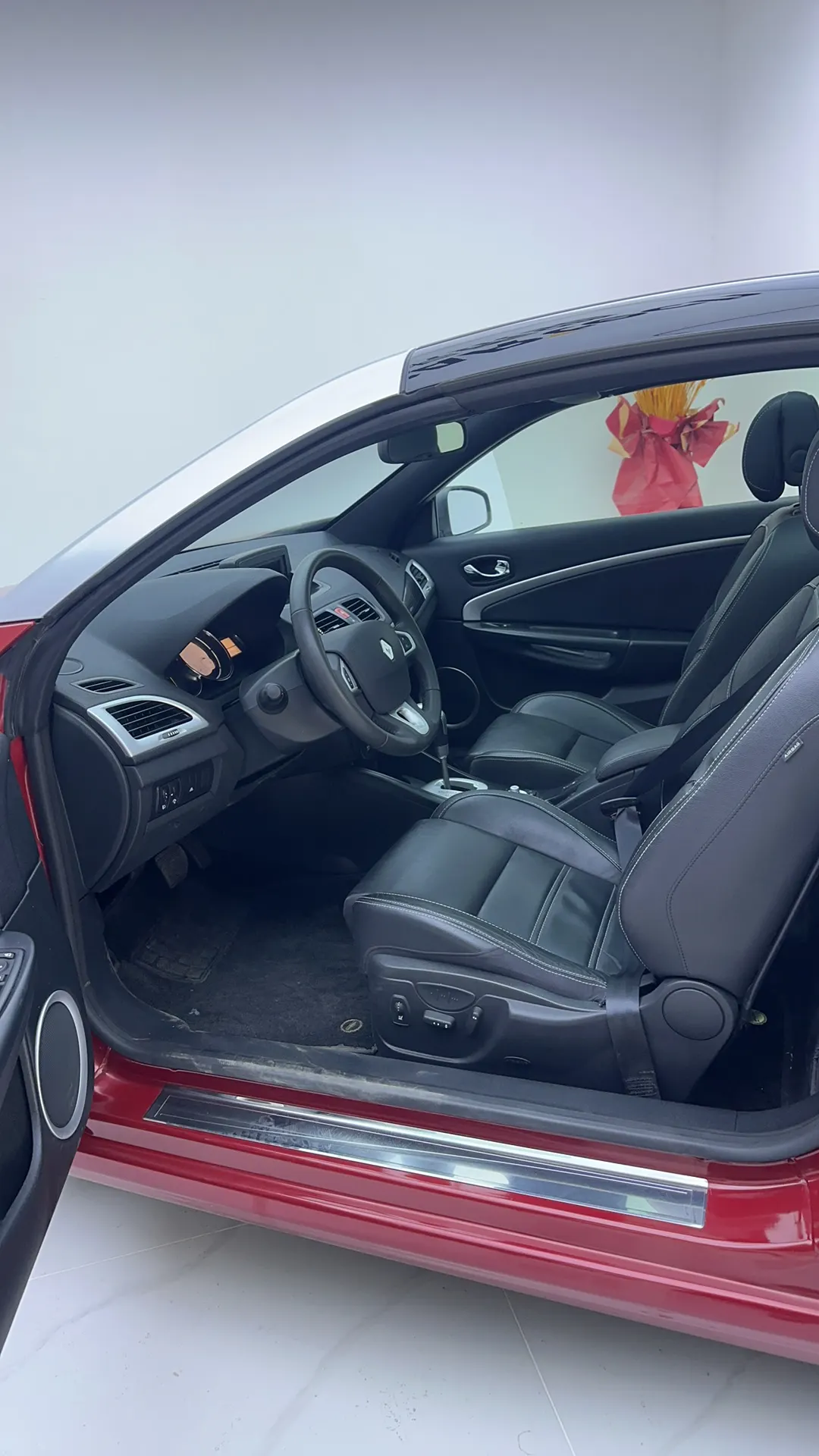 Megane Megane, 2013 10