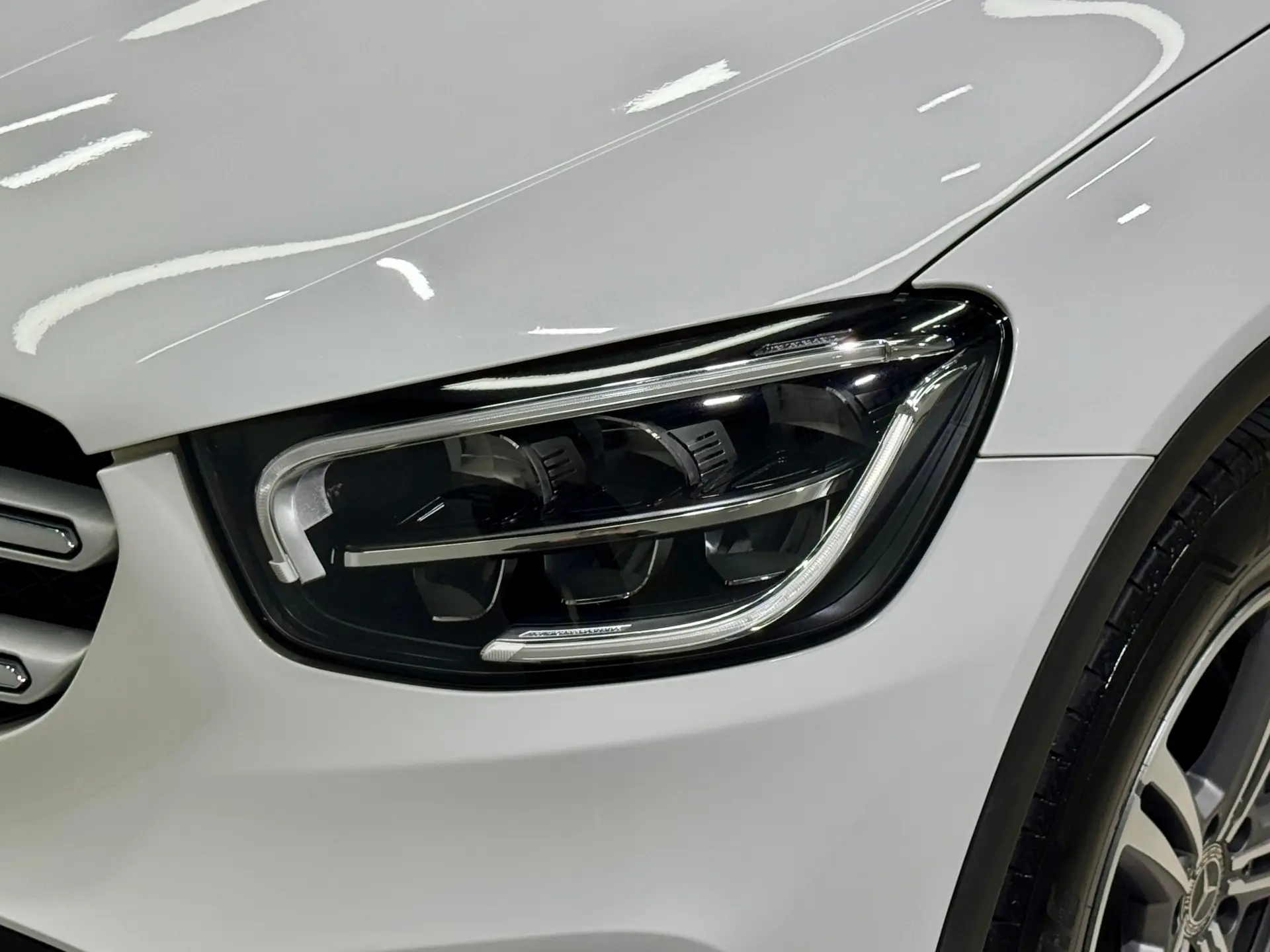 Mercedes-Benz GLC 260 L, 2021 8