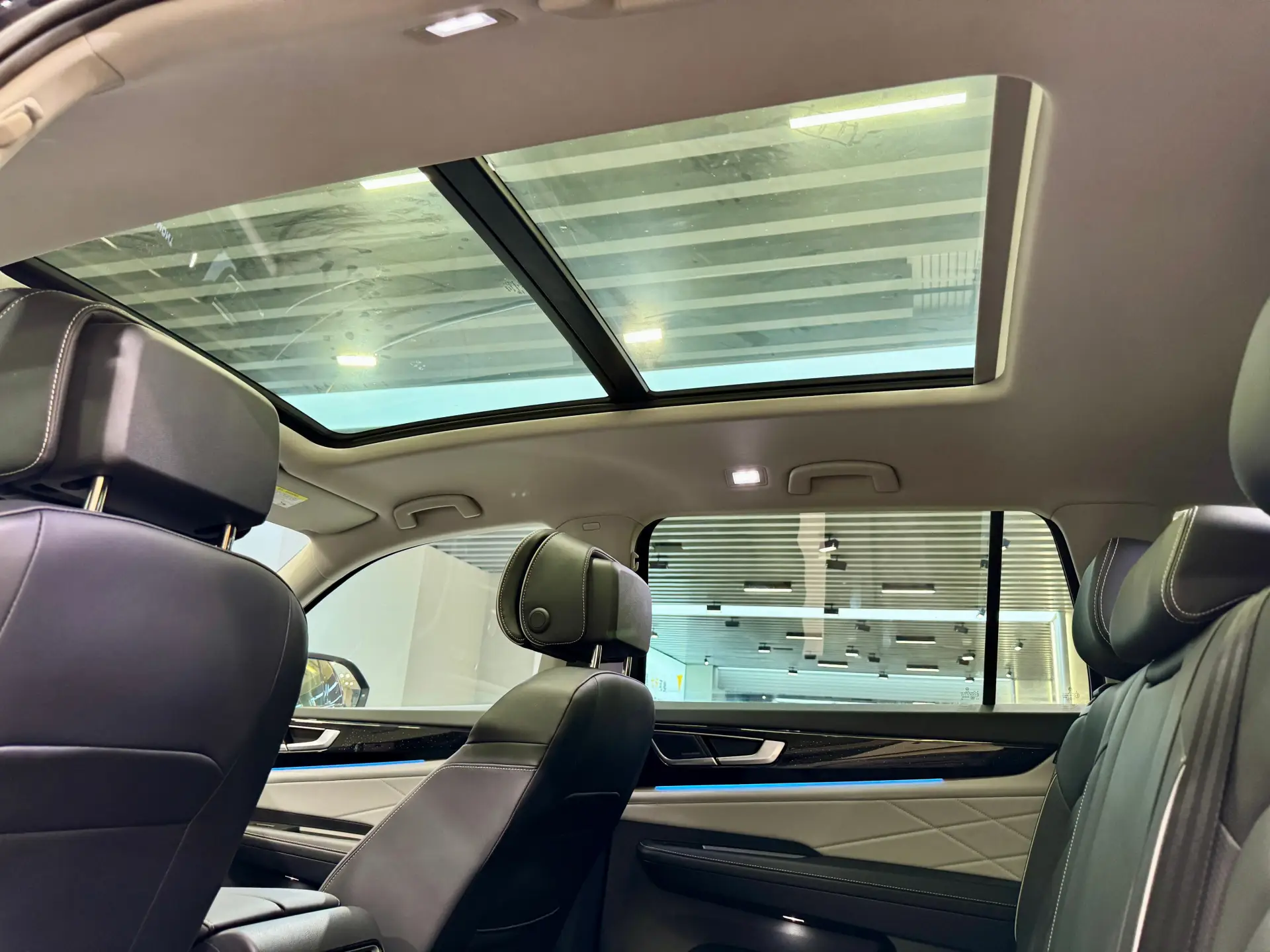 Volkswagen Teramont, 2024 28
