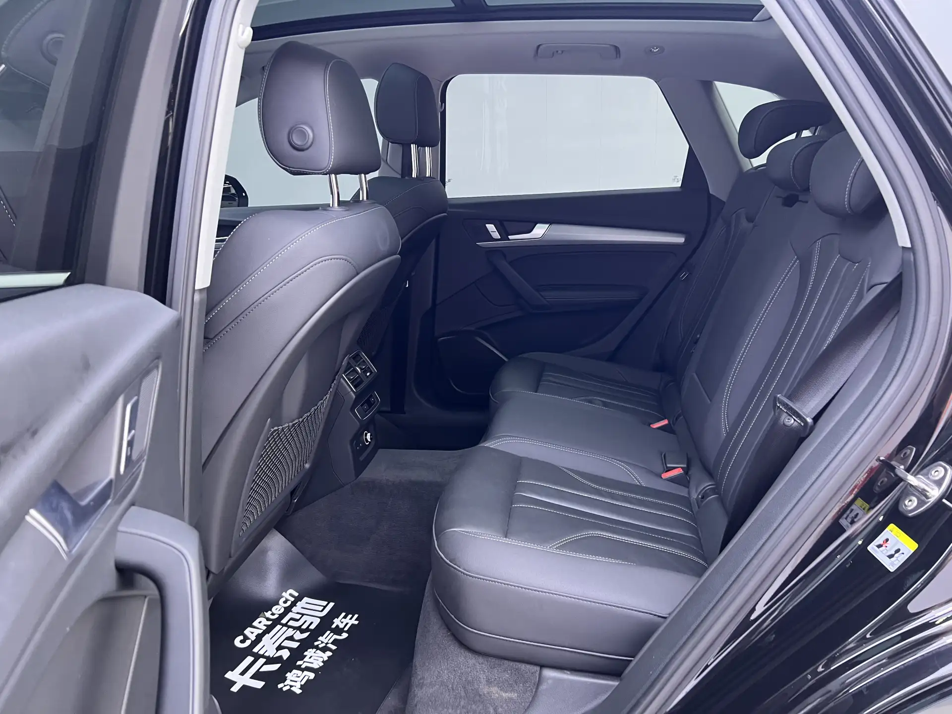 Audi Q5L 40 TFSI, 2024 20