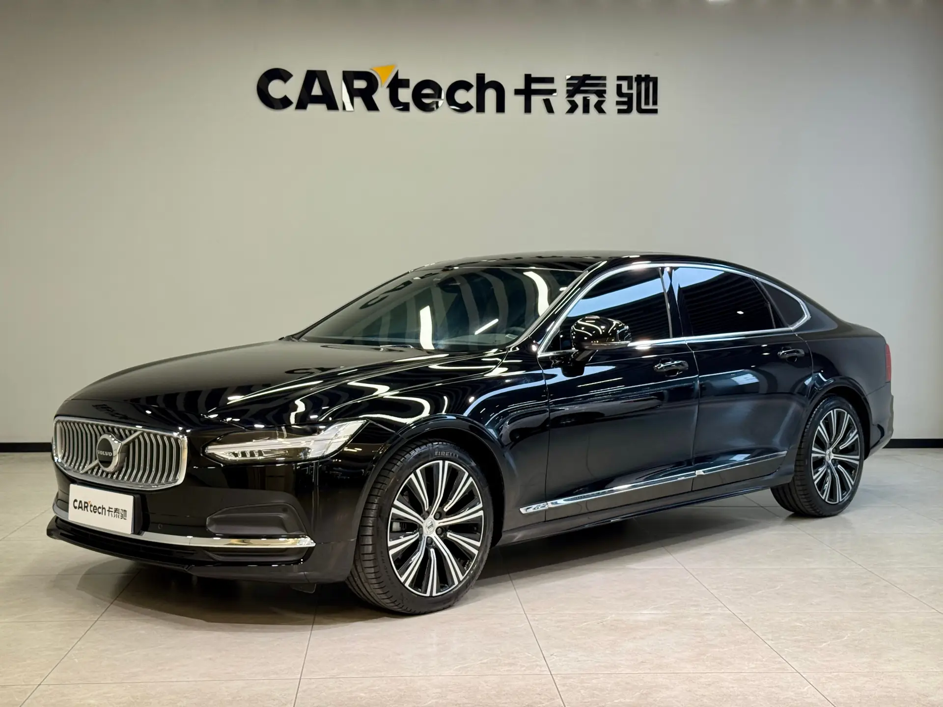 Volvo S90