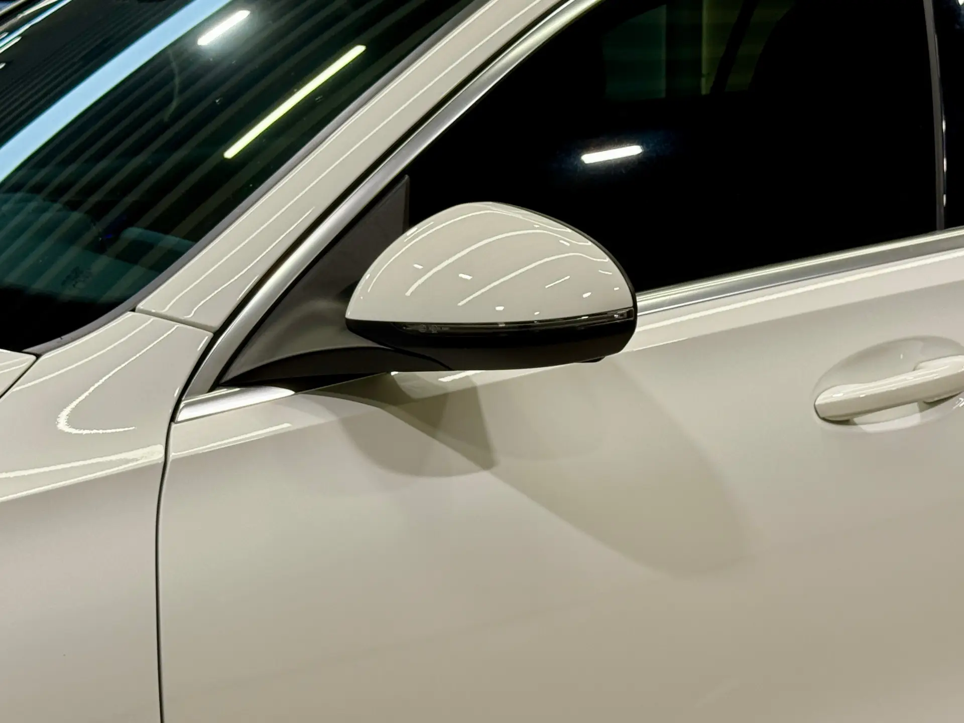Mercedes-Benz C 200 L, 2022 9