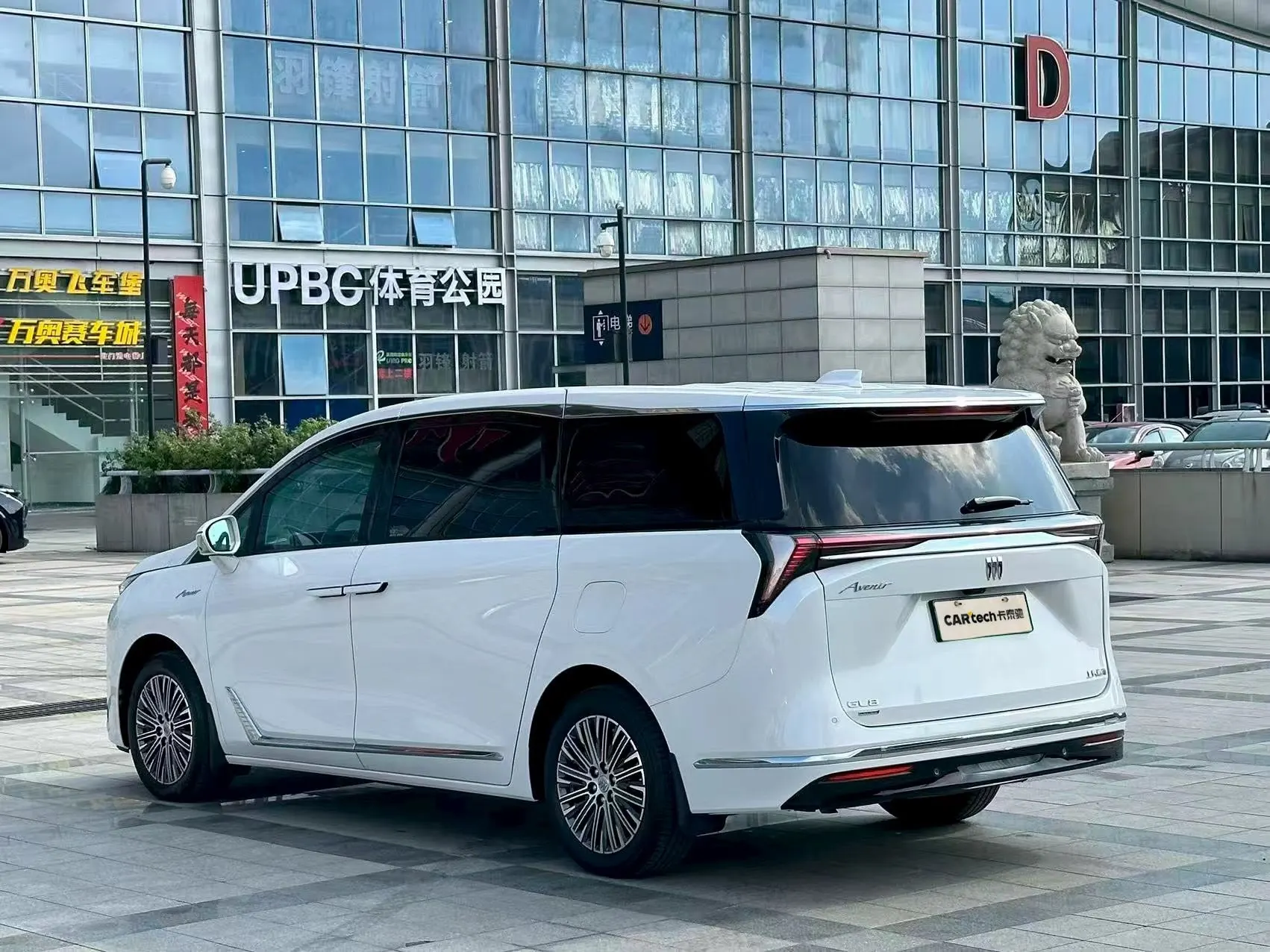 Buick GL8, 2025 все фото