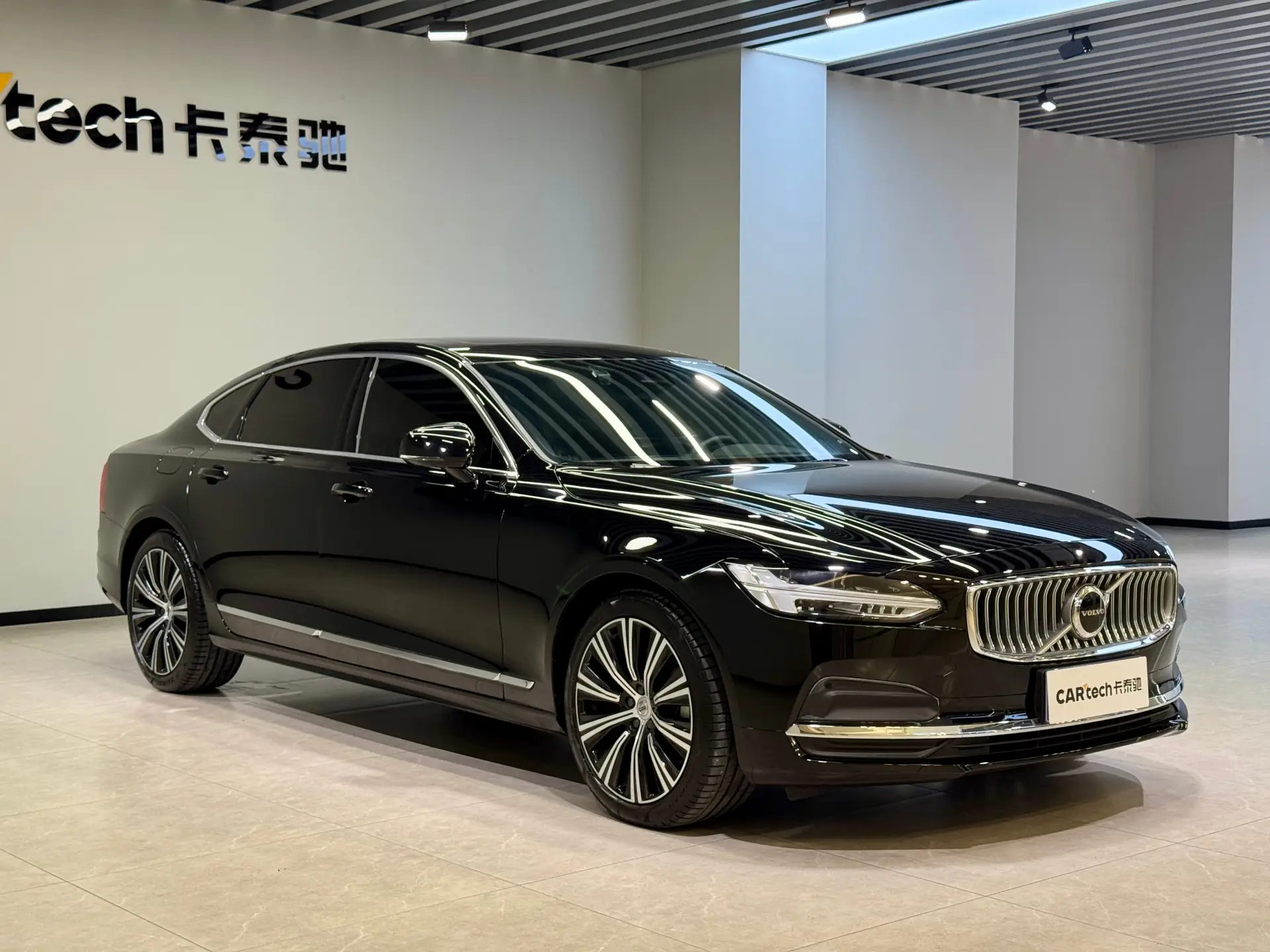 Volvo S90, 2024 3