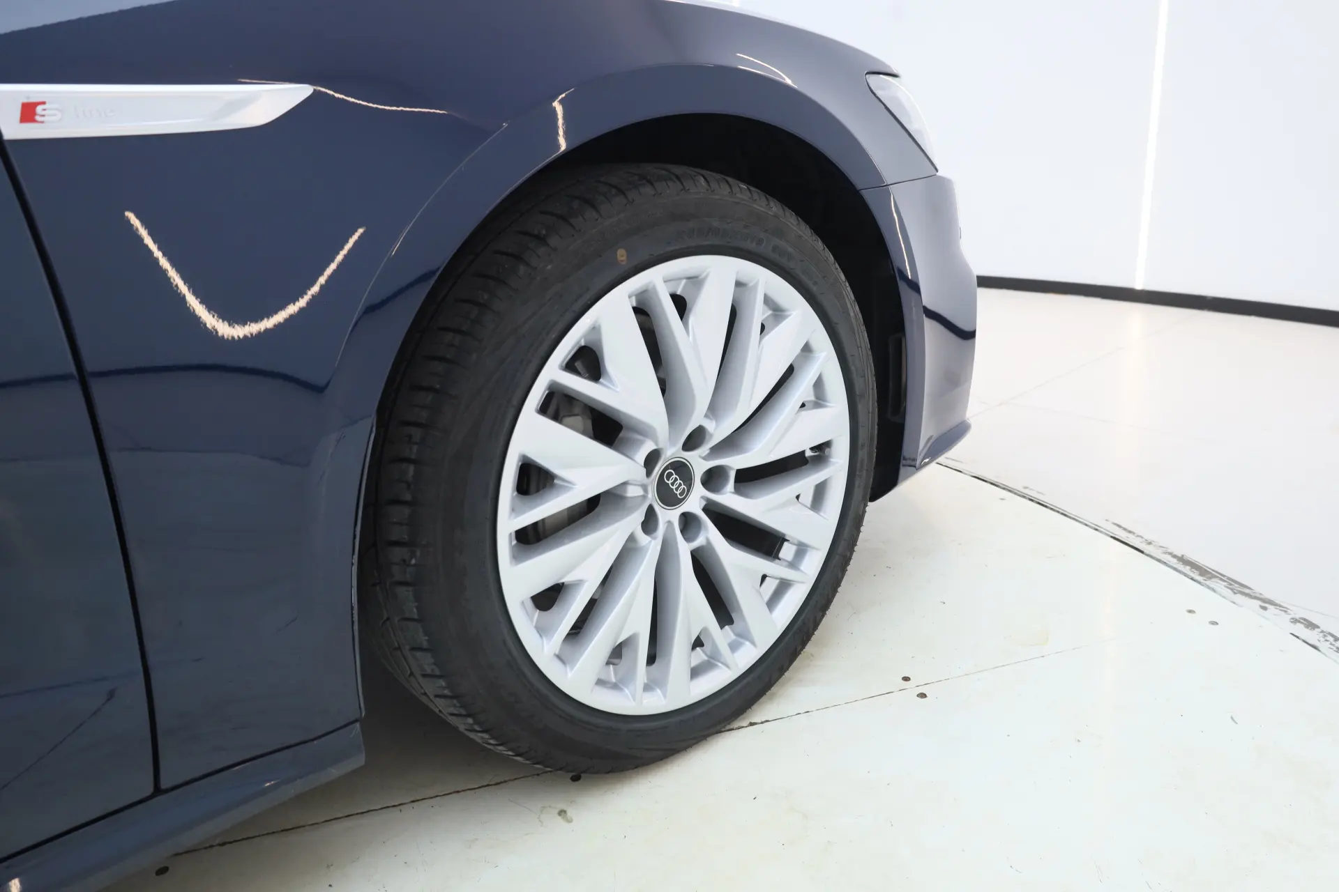 Audi A7L 45 TFSI, 2024 12