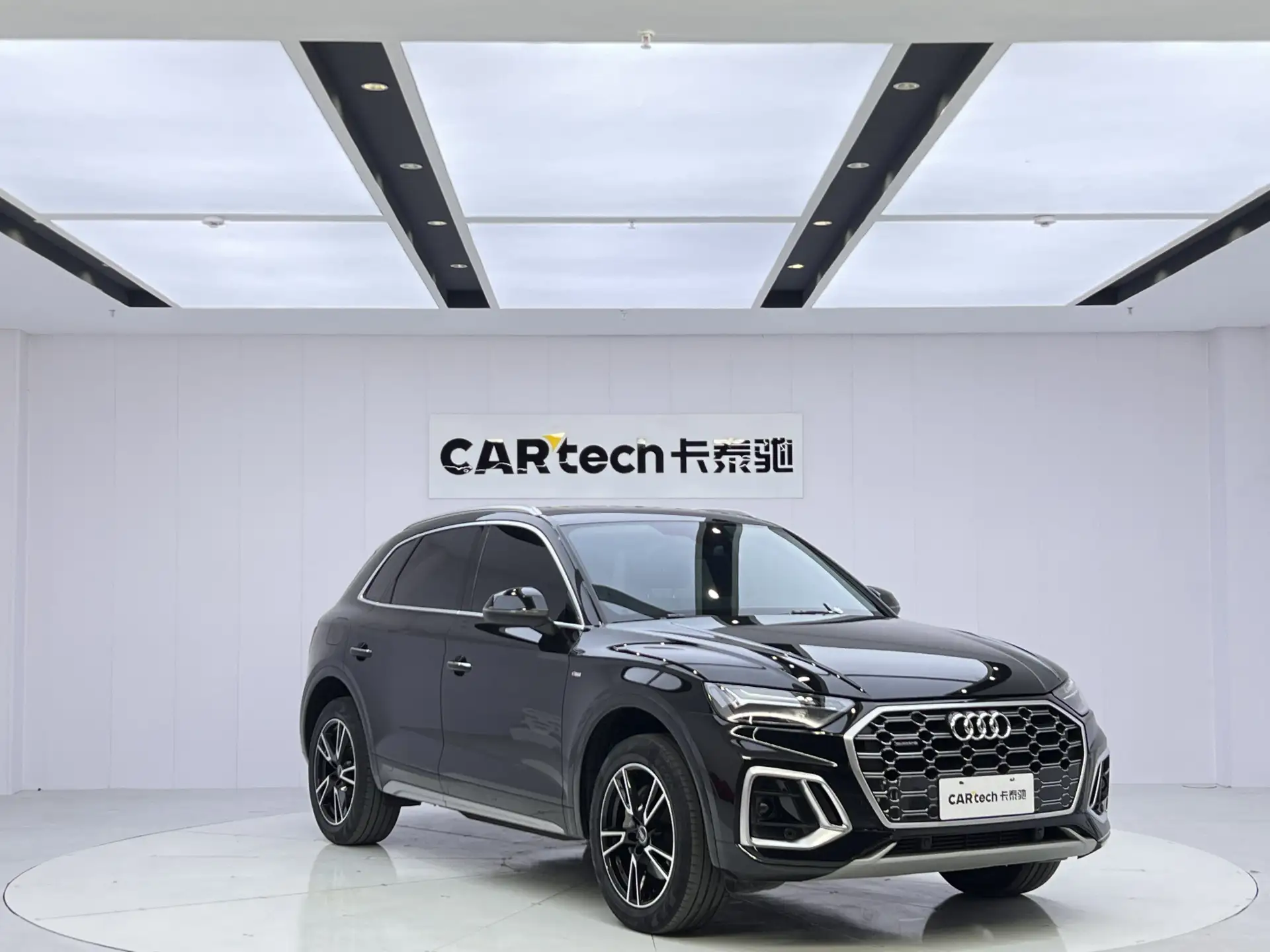 Audi Q5L 40 TFSI, 2024 2
