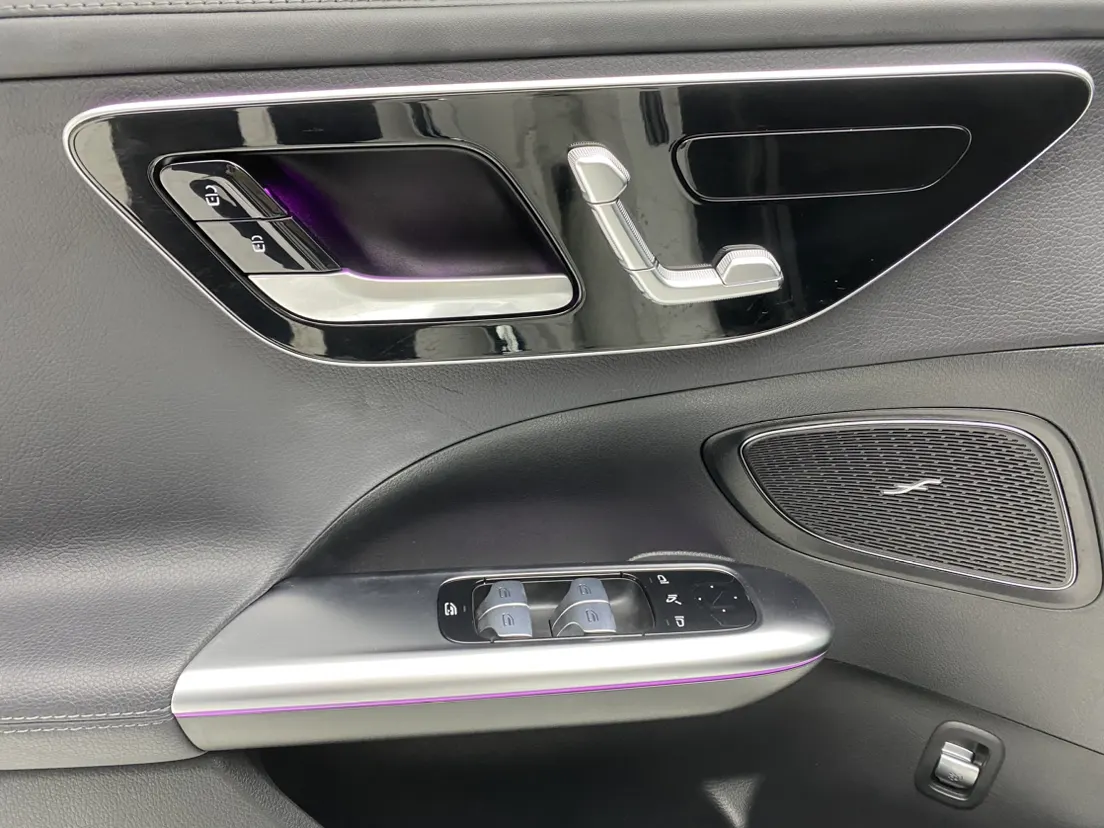 Mercedes-Benz C 260 L, 2024 19