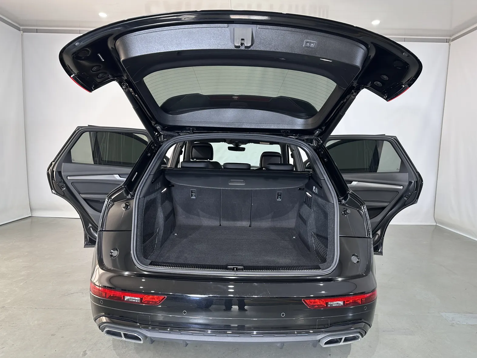 Audi Q5L 40 TFSI, 2024 4
