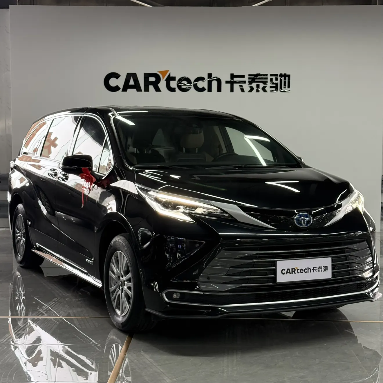 Toyota Sienna, 2025 2