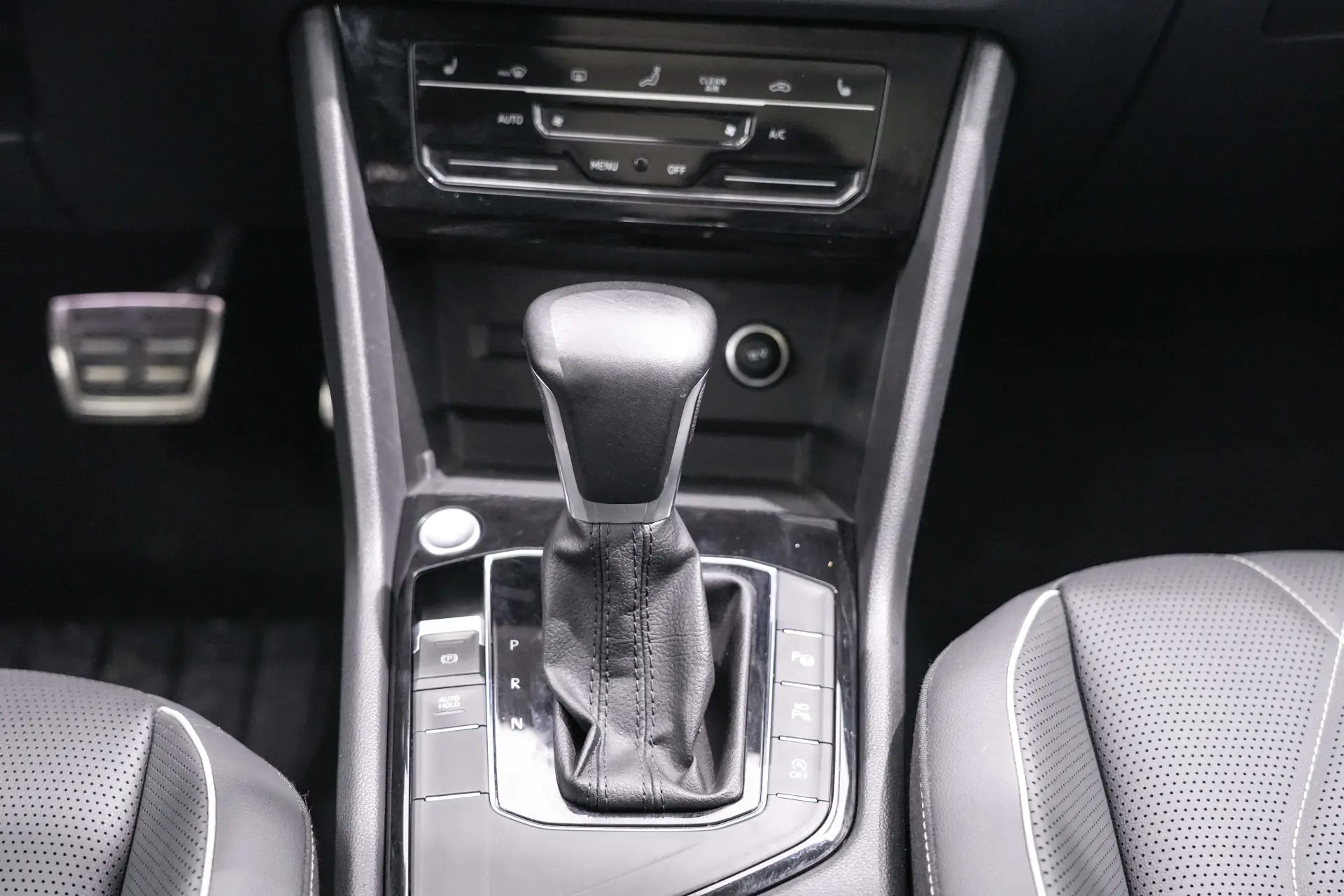 Volkswagen Tiguan L, 2022 22
