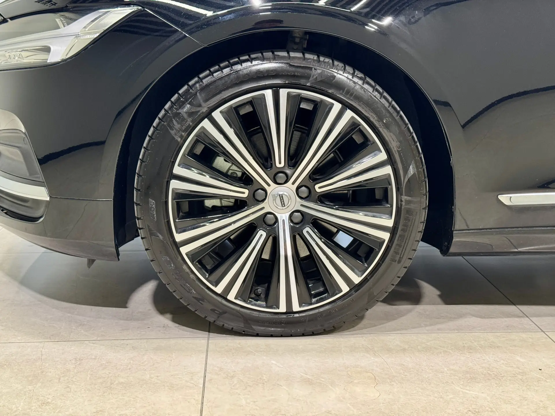 Volvo S90, 2024 10