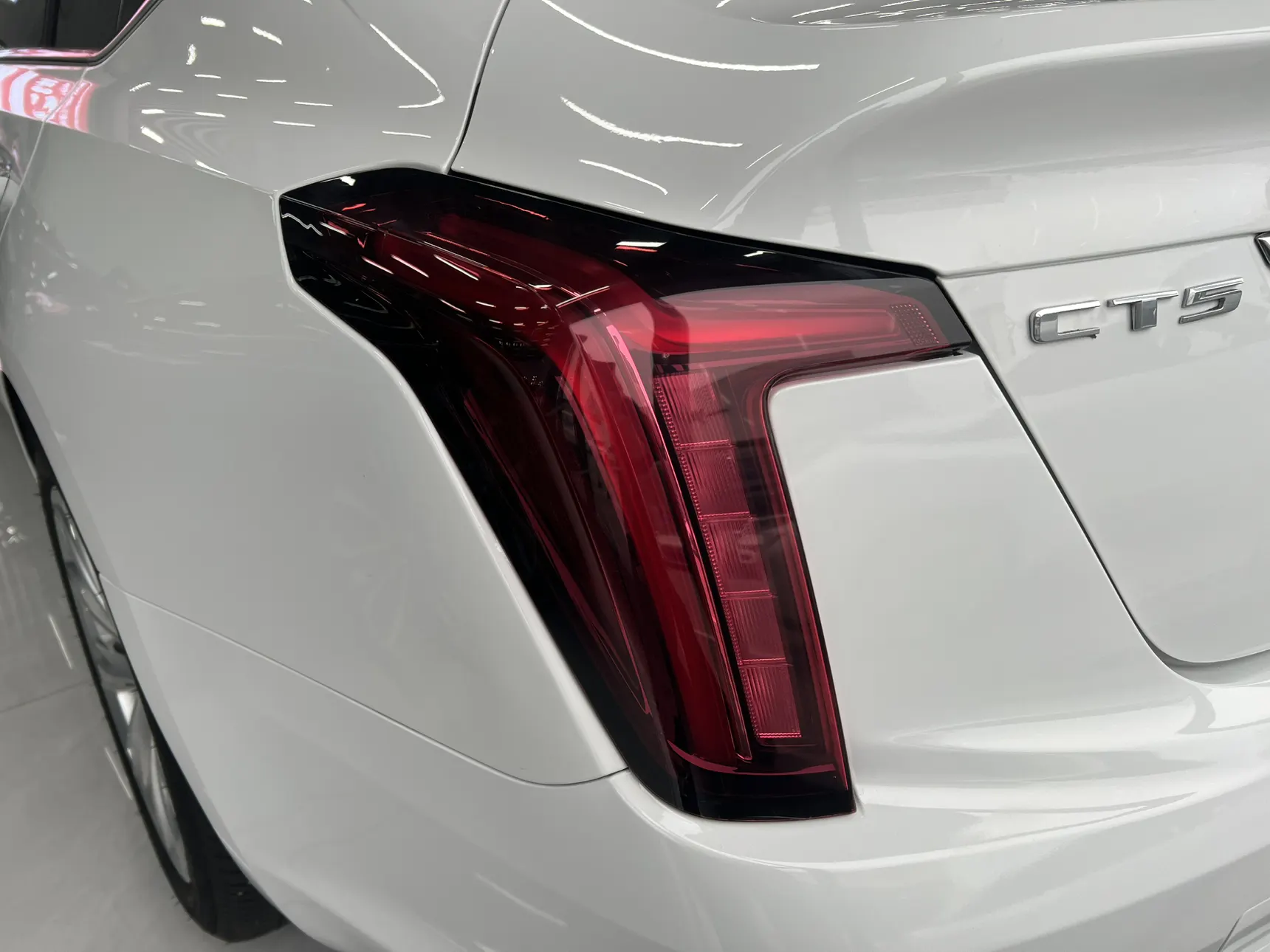 Cadillac CT5, 2022 8