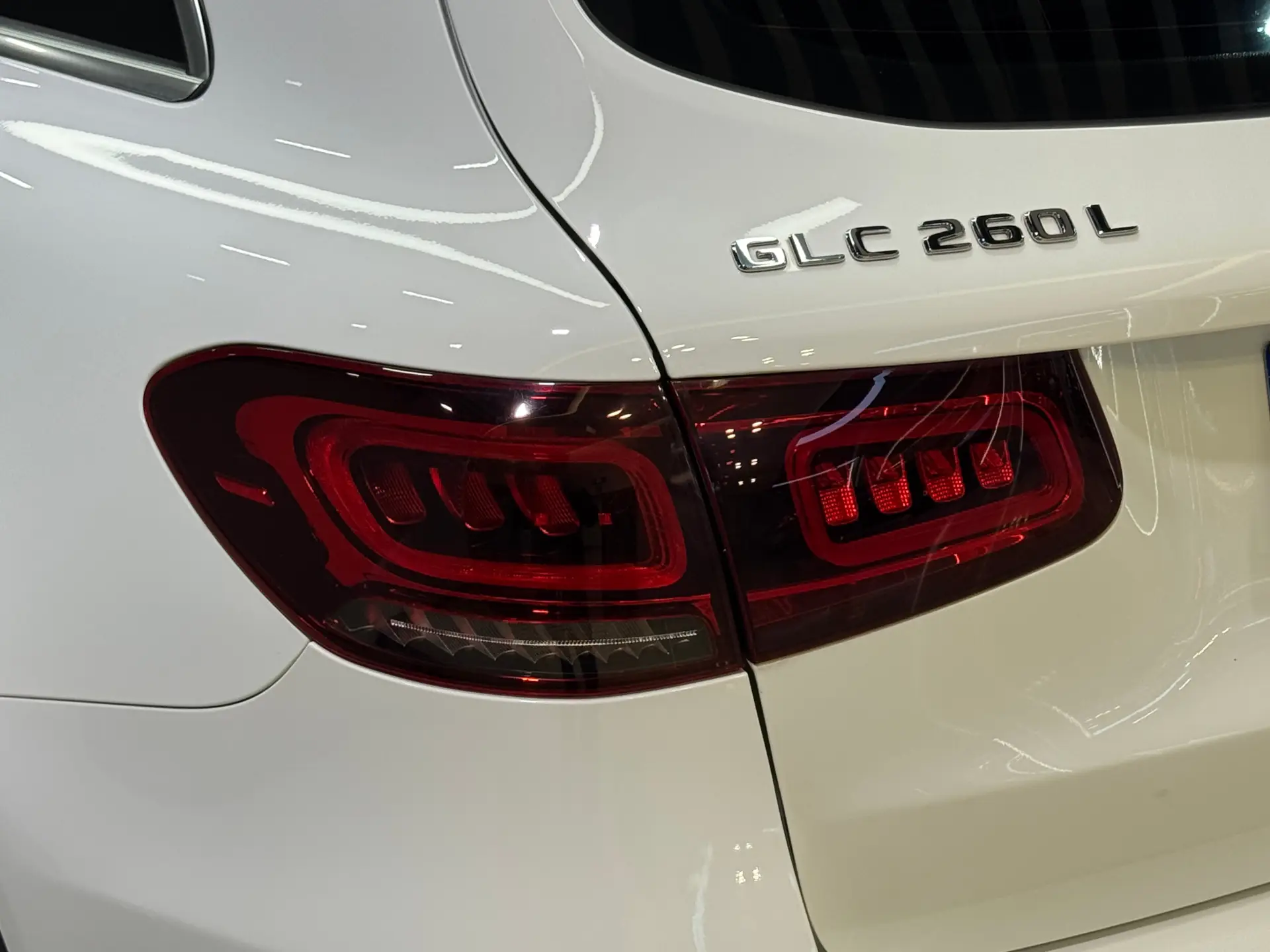 Mercedes-Benz GLC 260 L, 2021 11