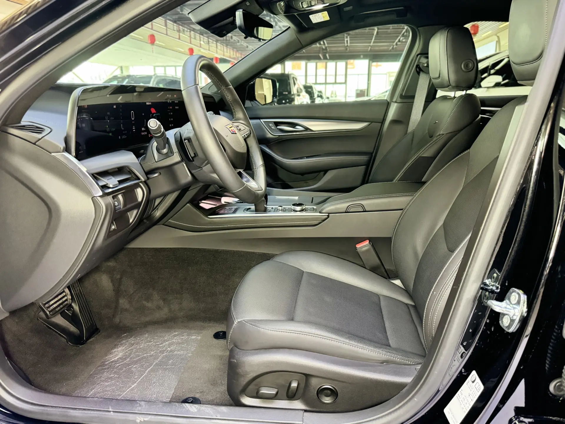 Cadillac CT5, 2024 19