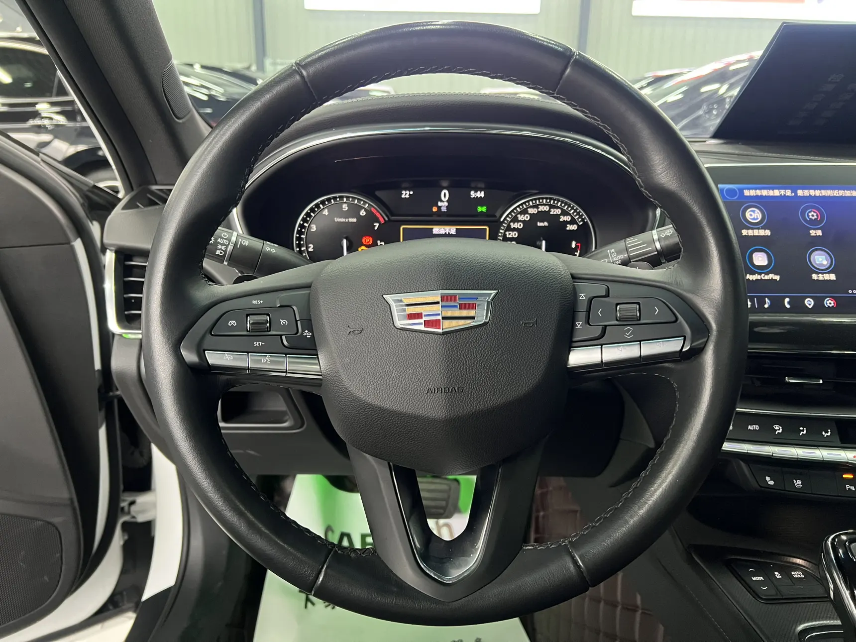 Cadillac CT5, 2022 12
