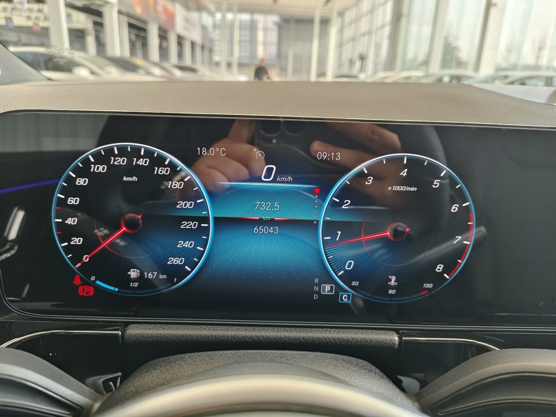 Mercedes-Benz GLA 200, 2021 13