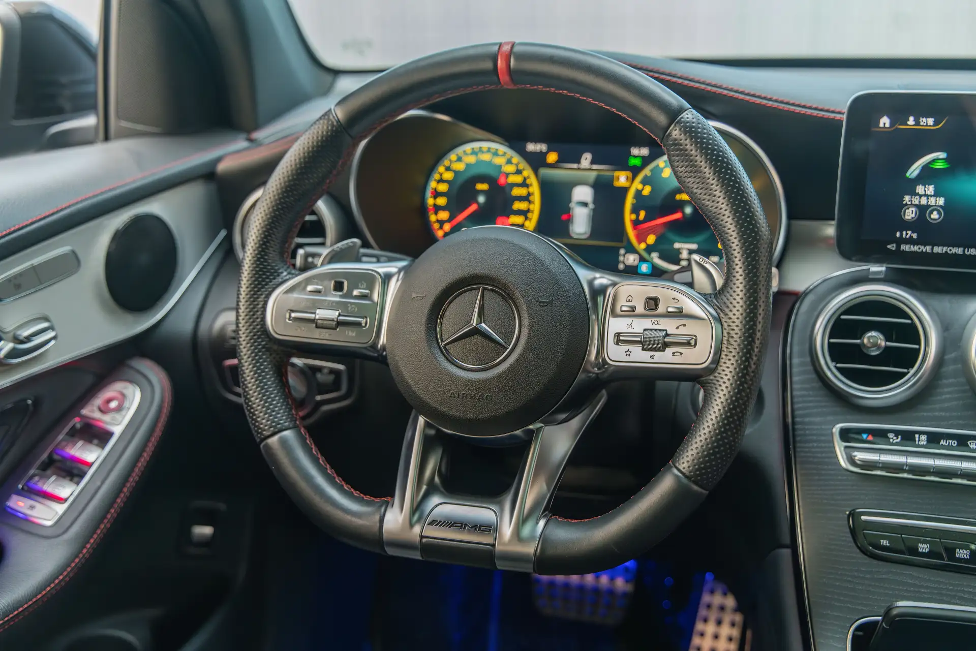 Mercedes-Benz GLC 43 4MATIC, 2023 23