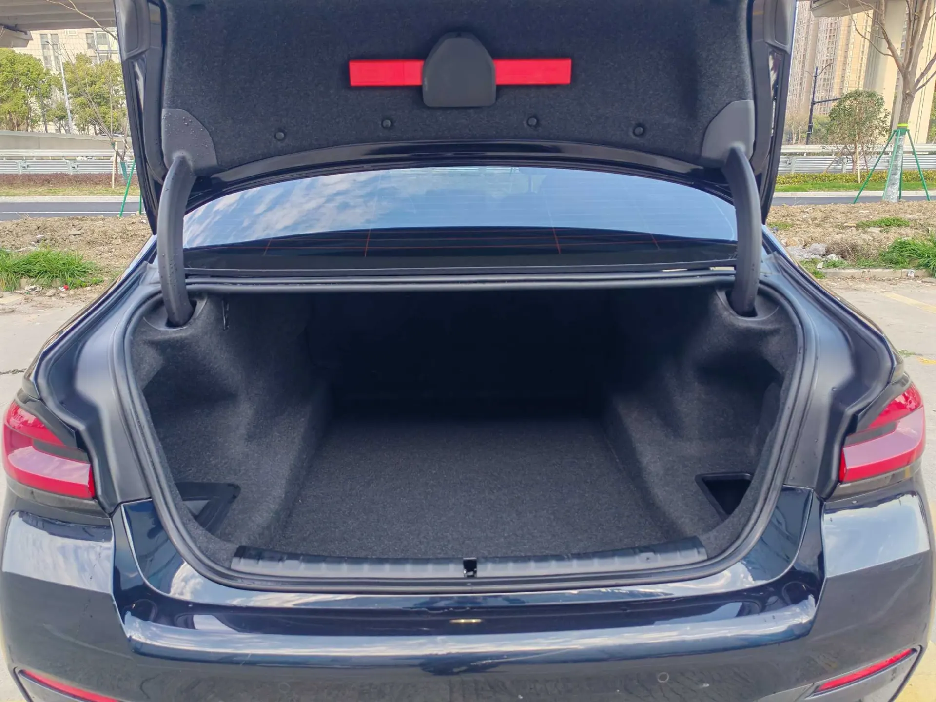 BMW 525Li, 2023 9