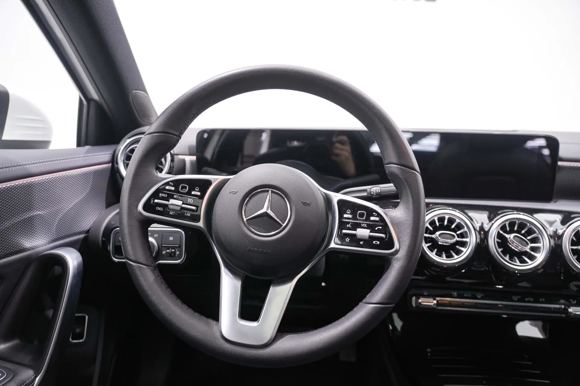 Mercedes-Benz A 180 L, 2021 16