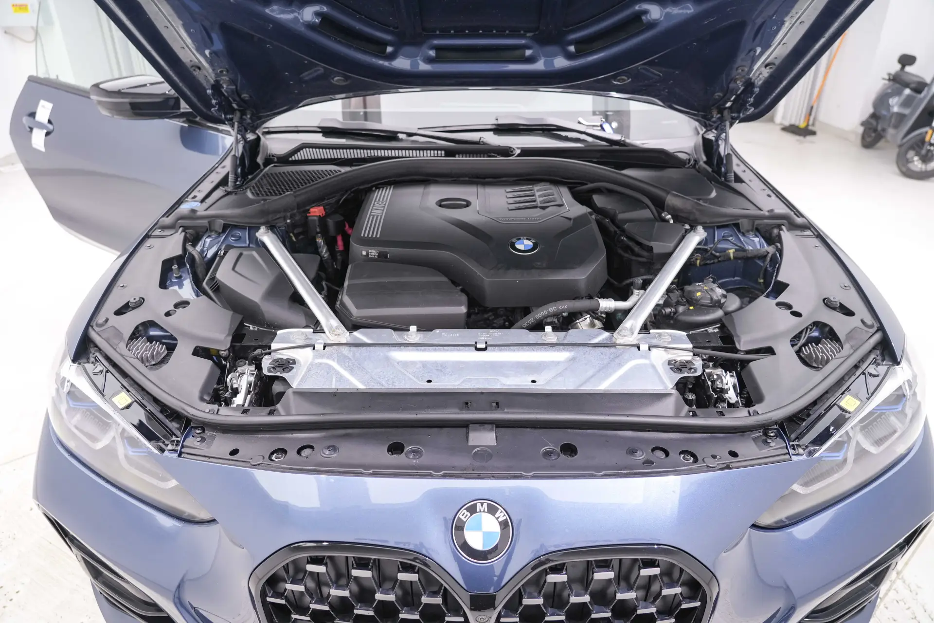BMW 425i, 2021 12